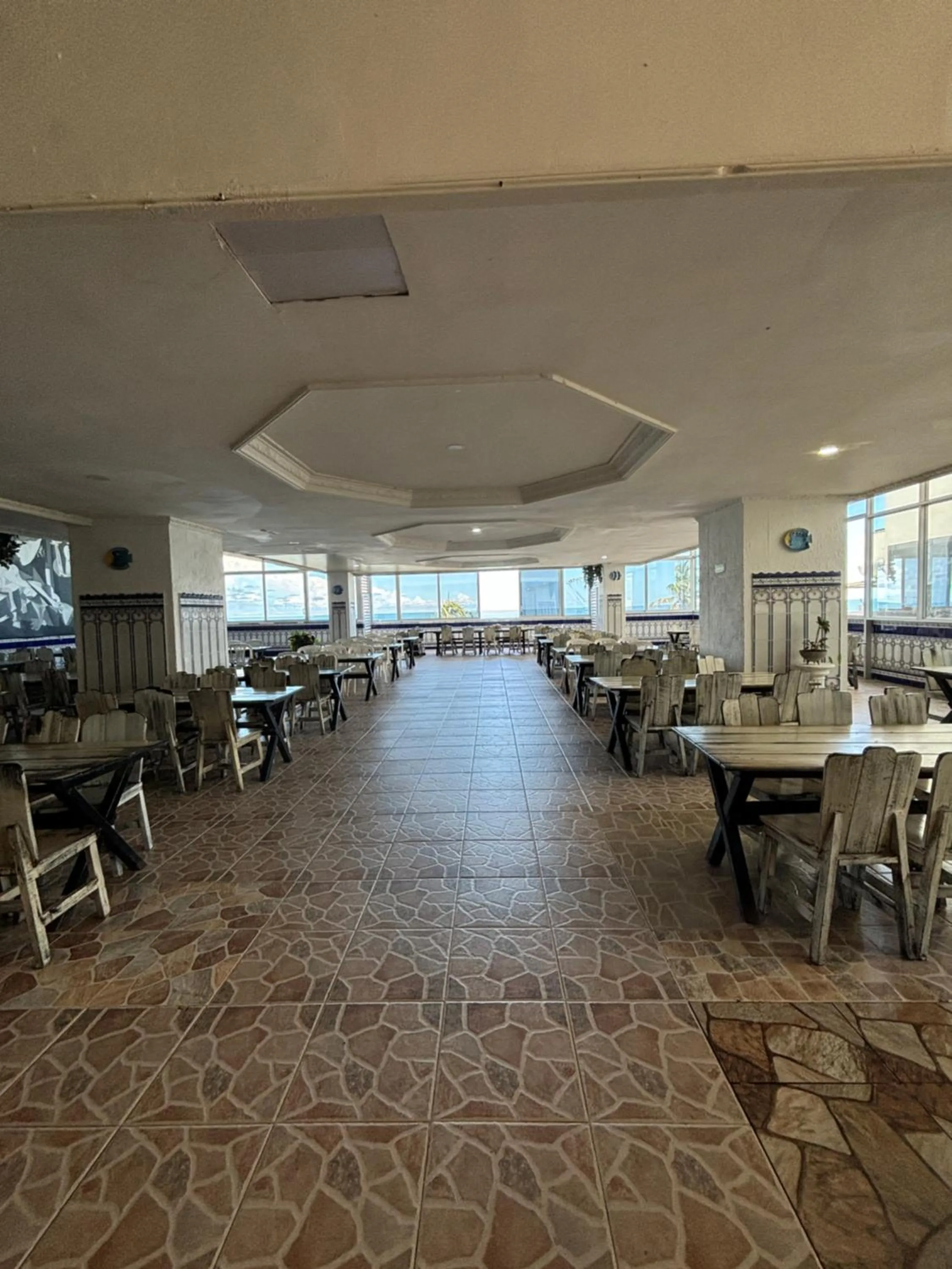 Restaurant/places to eat in Hotel Costa del Sol