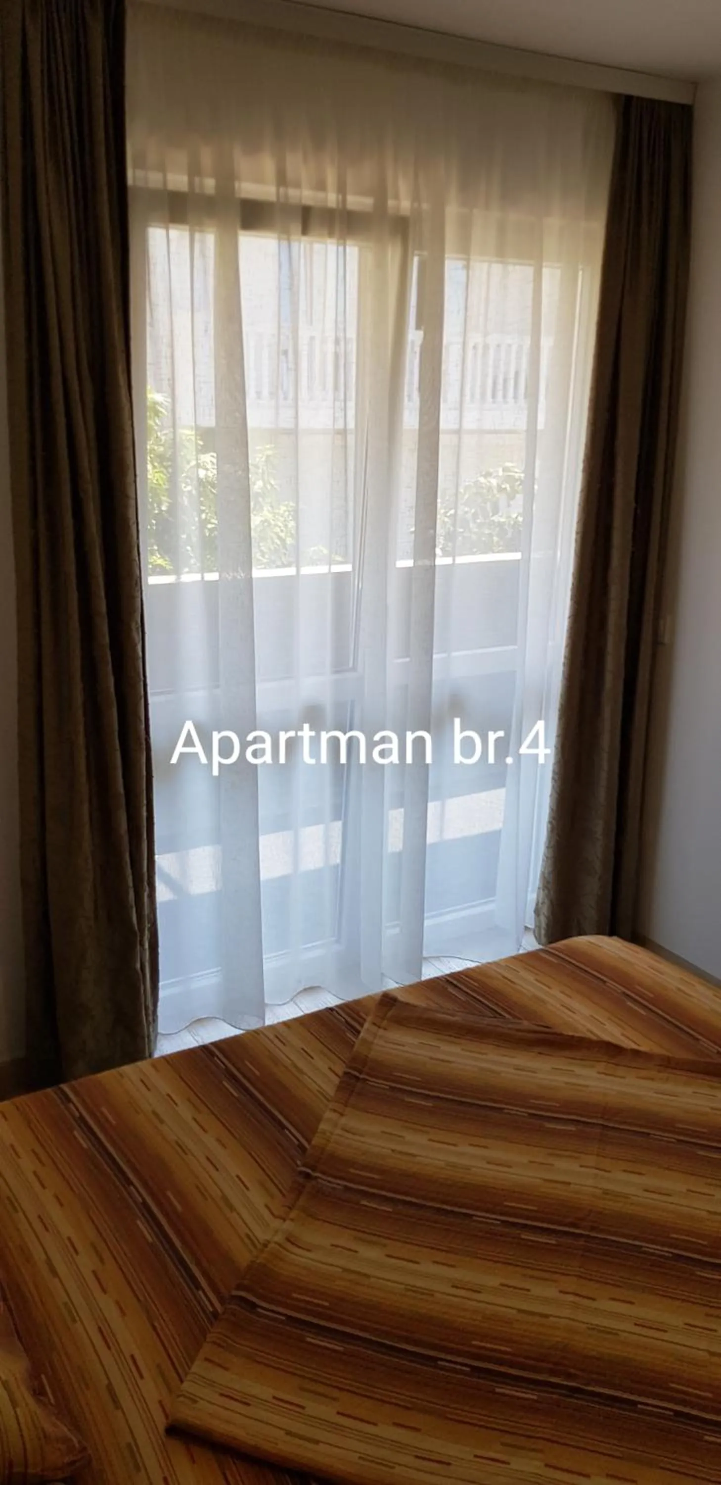 Bed in Apartmani Nikmil Bar- Šusanj