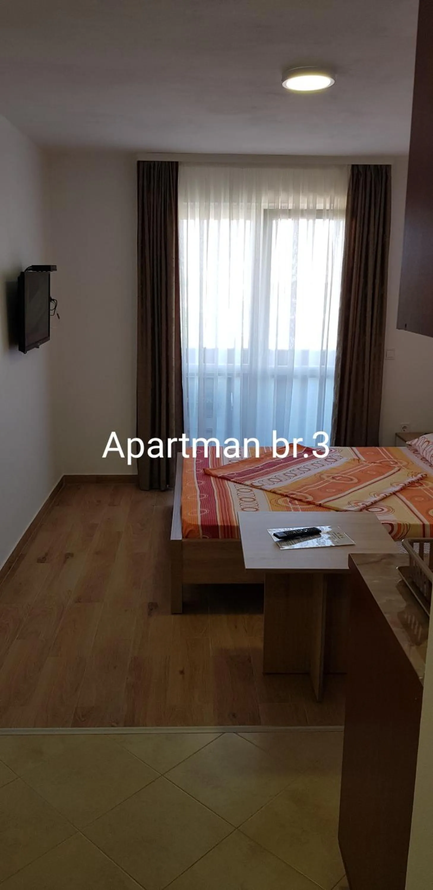 Bed in Apartmani Nikmil Bar- Šusanj