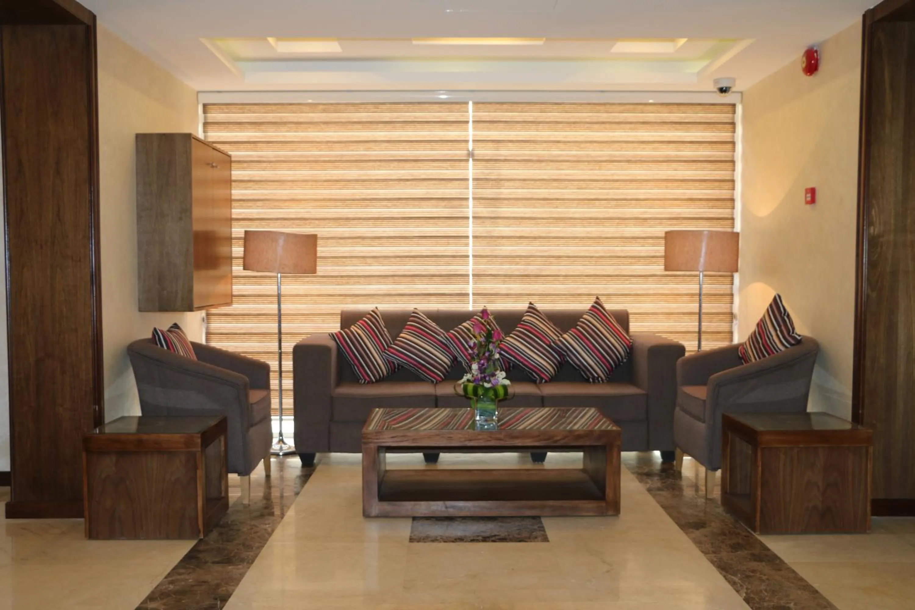 Lobby or reception in Al Raad Hotel
