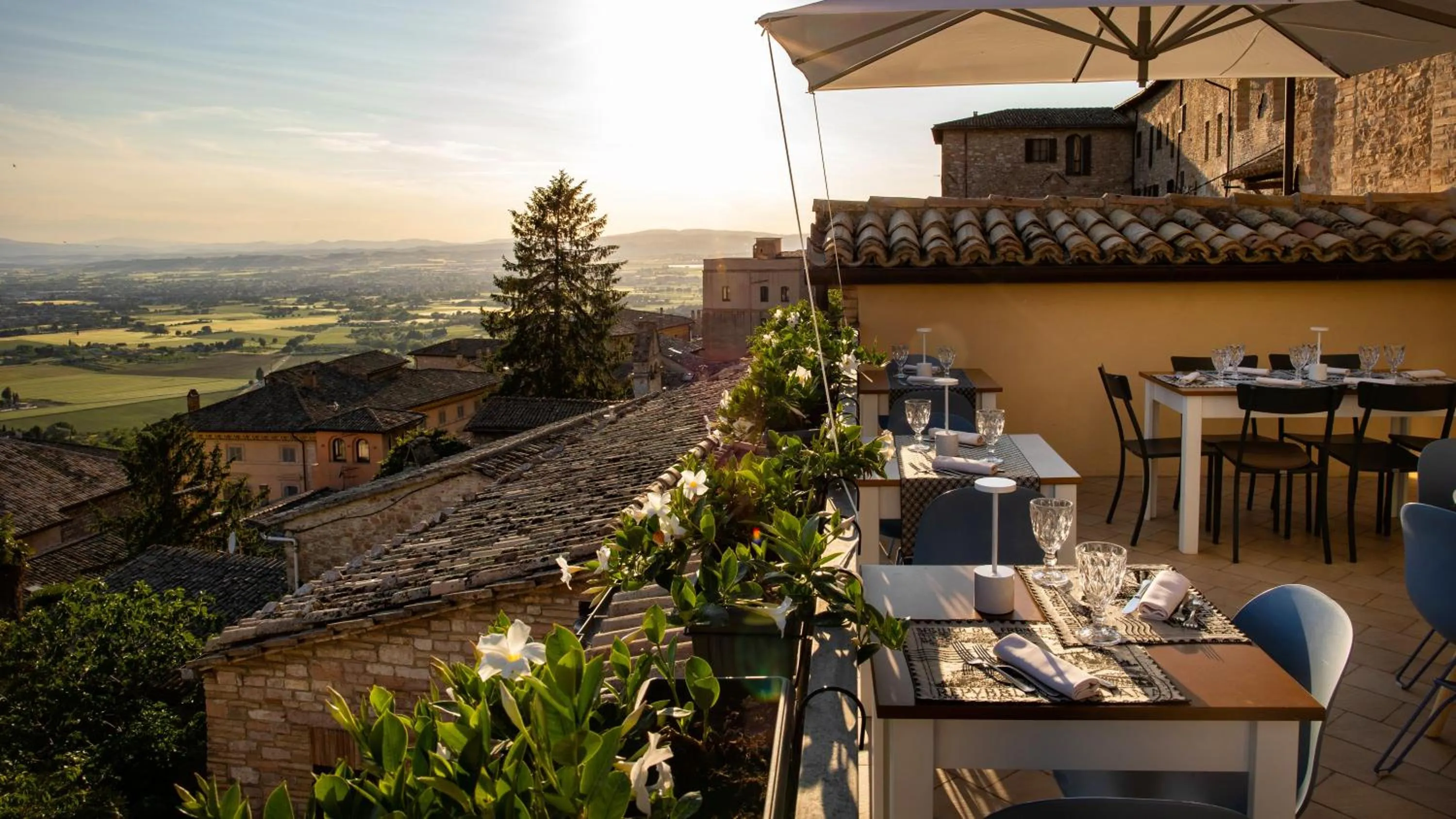 Property building in Hotel Posta Panoramic Assisi