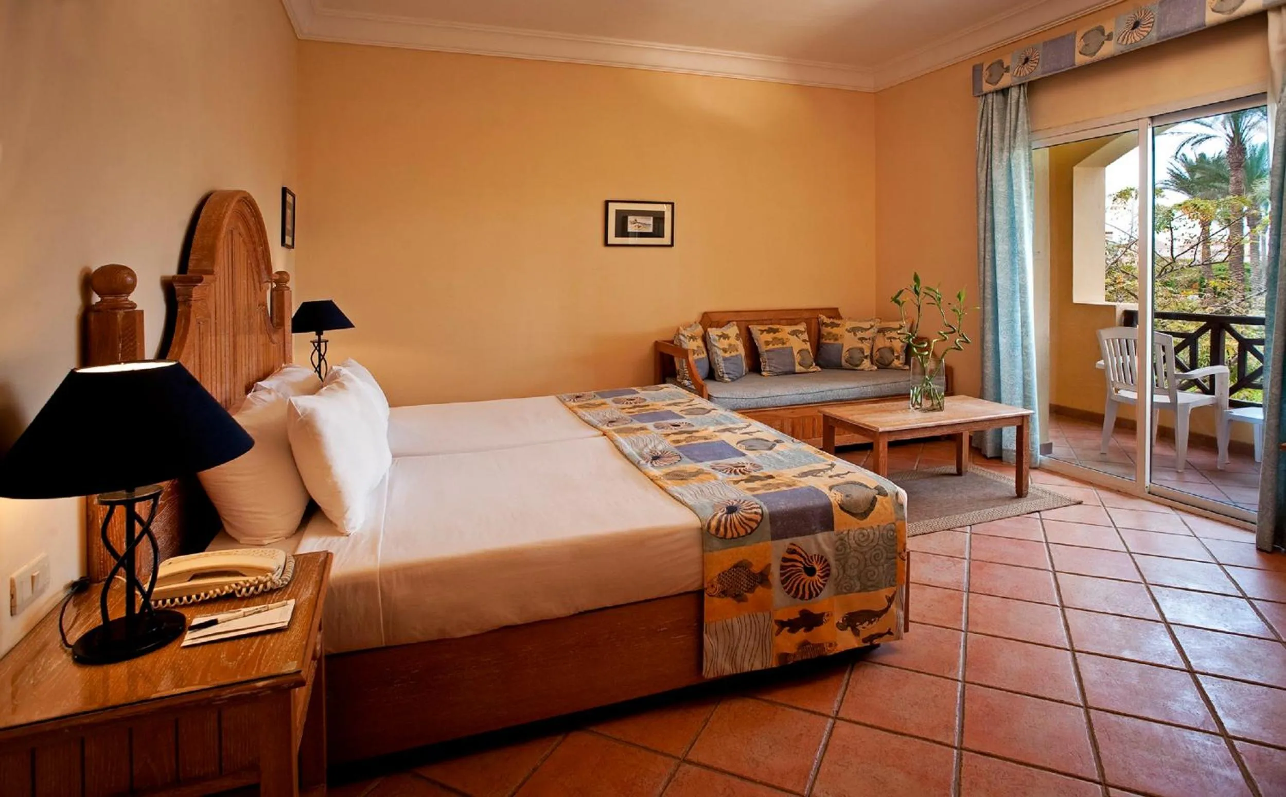 Garden view, Bed in Stella Sea Club Hotel