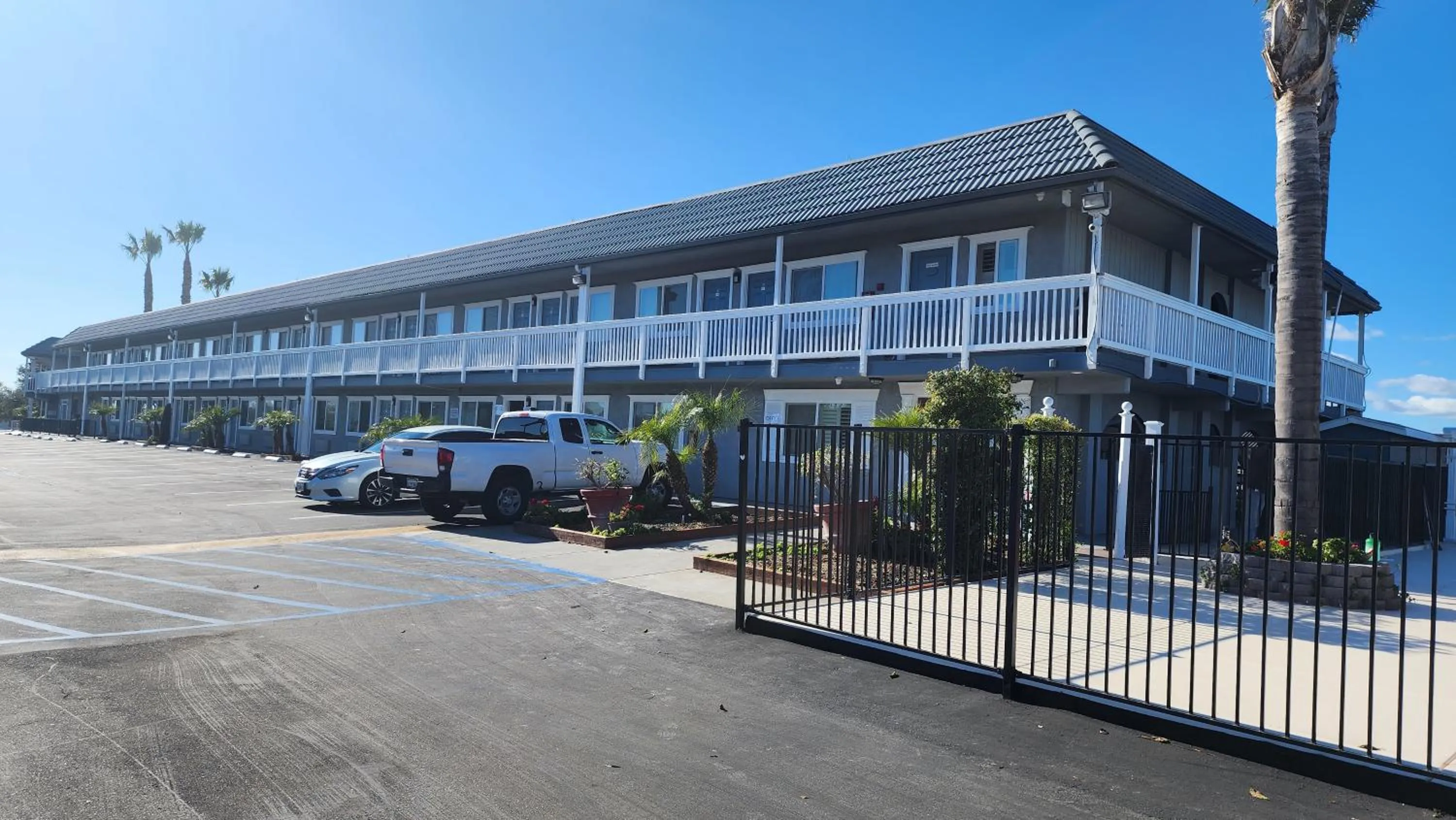 Property building in The Grove at Pismo Beach