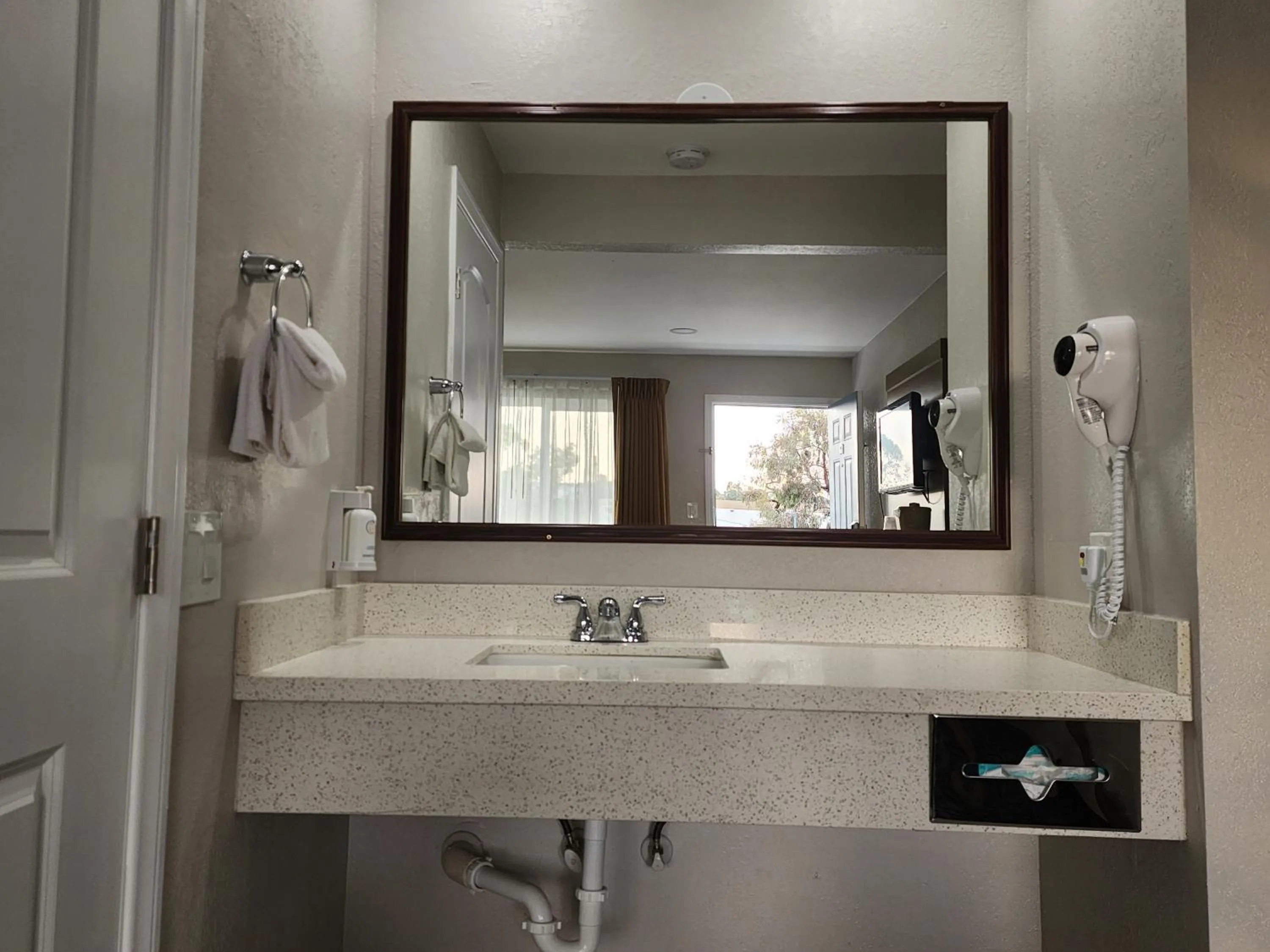 The Grove at Pismo Beach