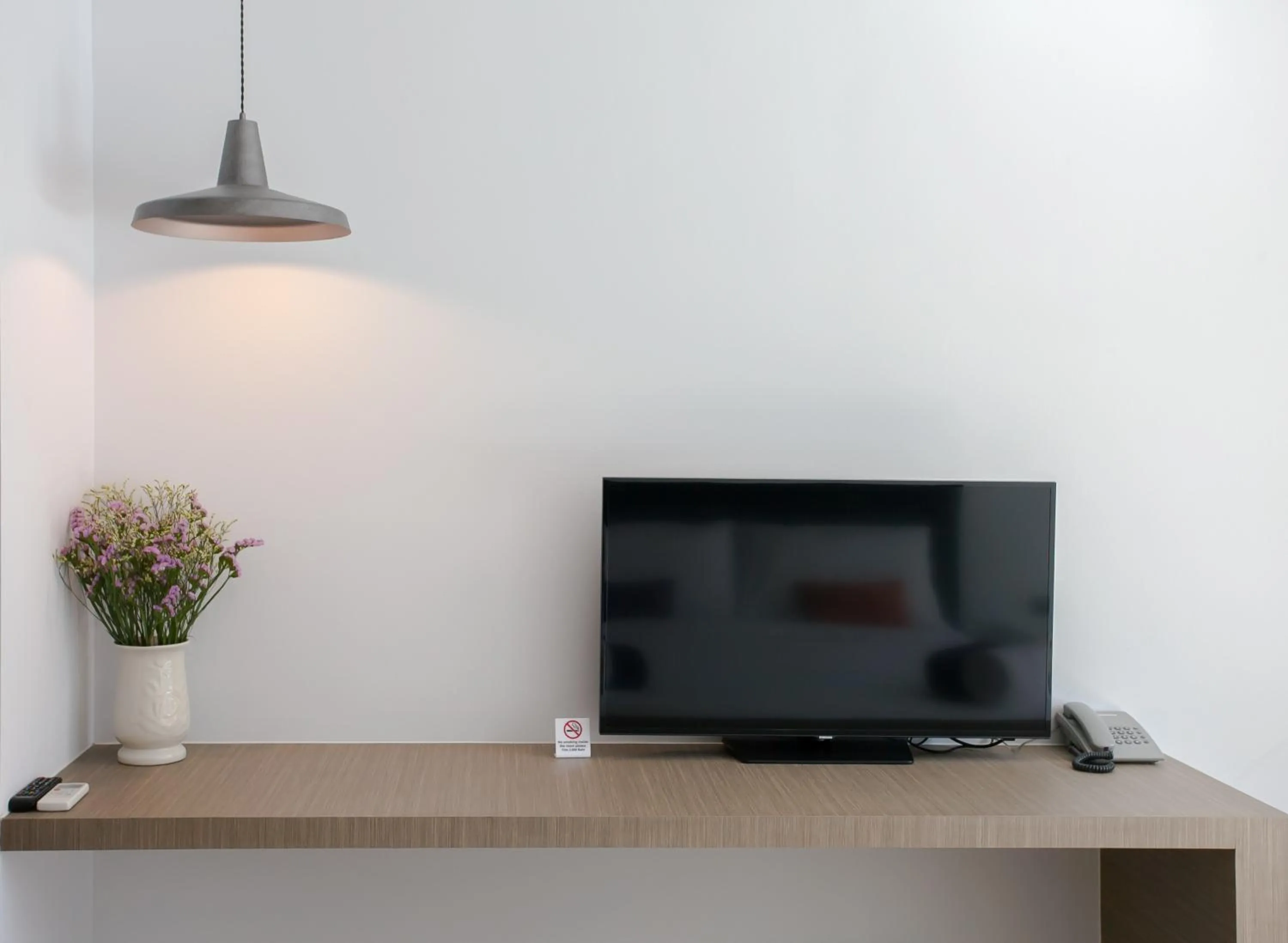 TV and multimedia in Chaweng Villawee Hotel