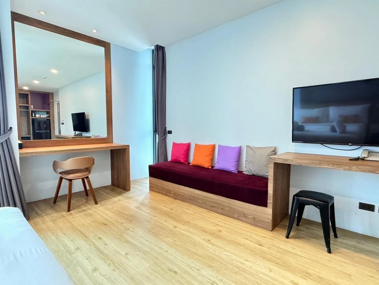 Bed in Chaweng Villawee Hotel