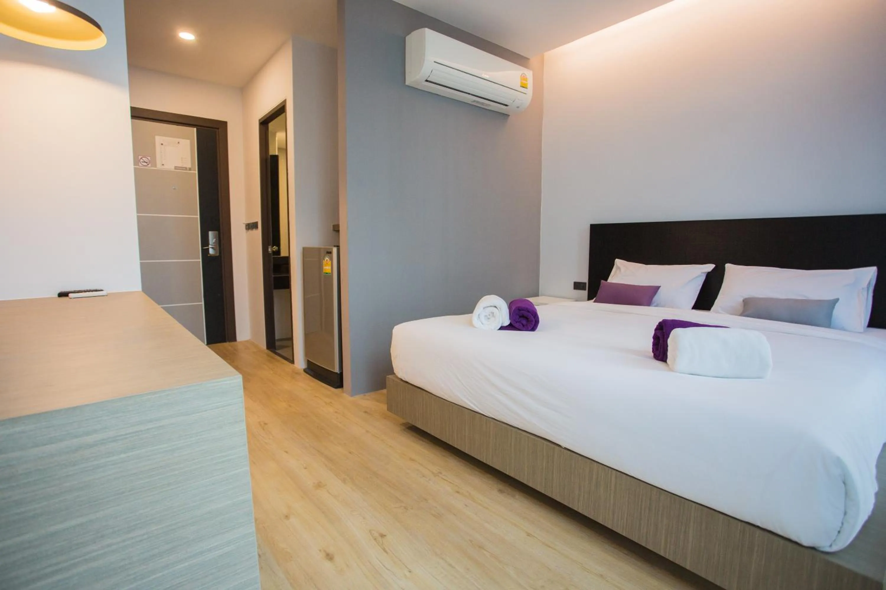 Bedroom, Bed in Chaweng Villawee Hotel