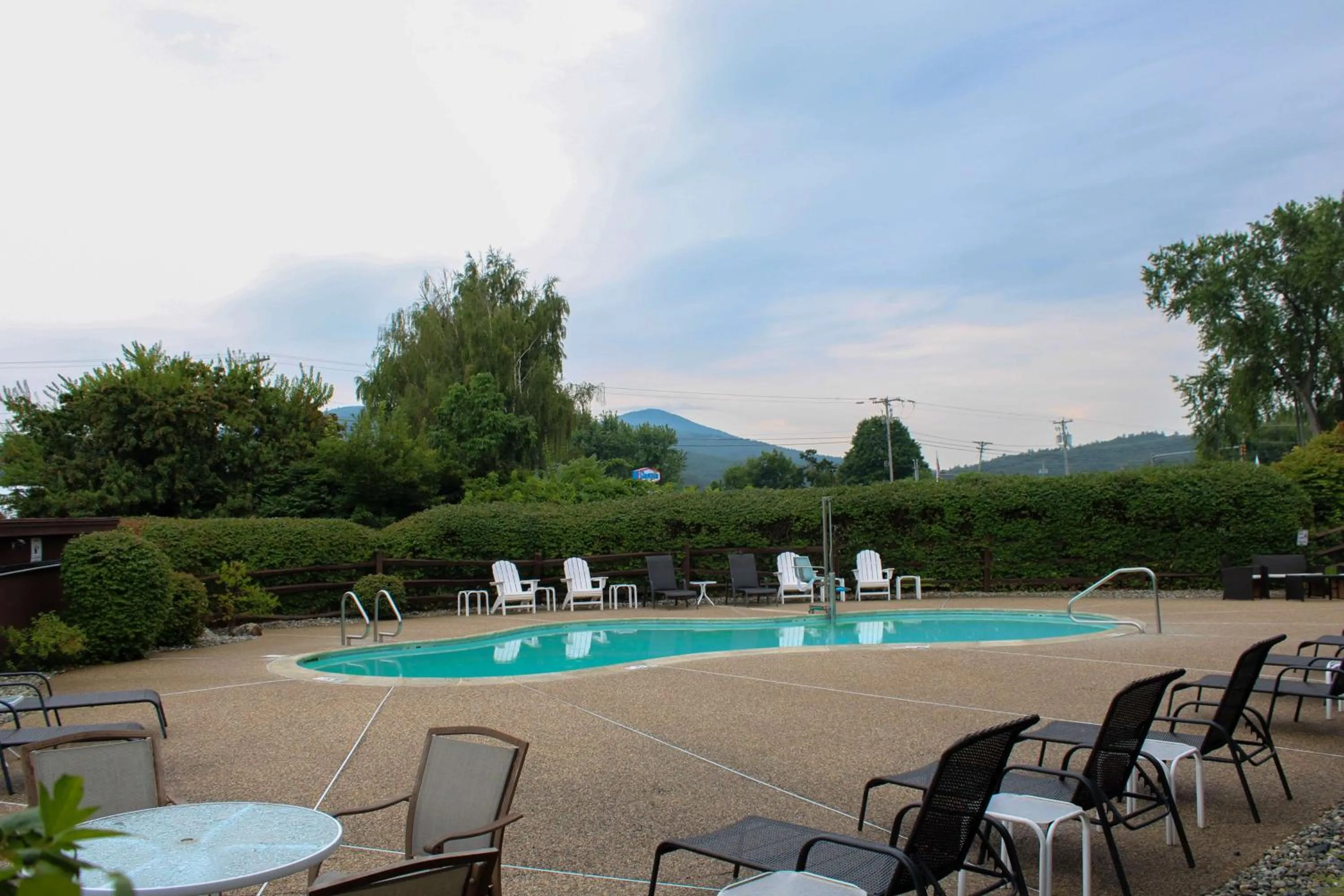 Pool view in Fireside Inn & Suites Gilford