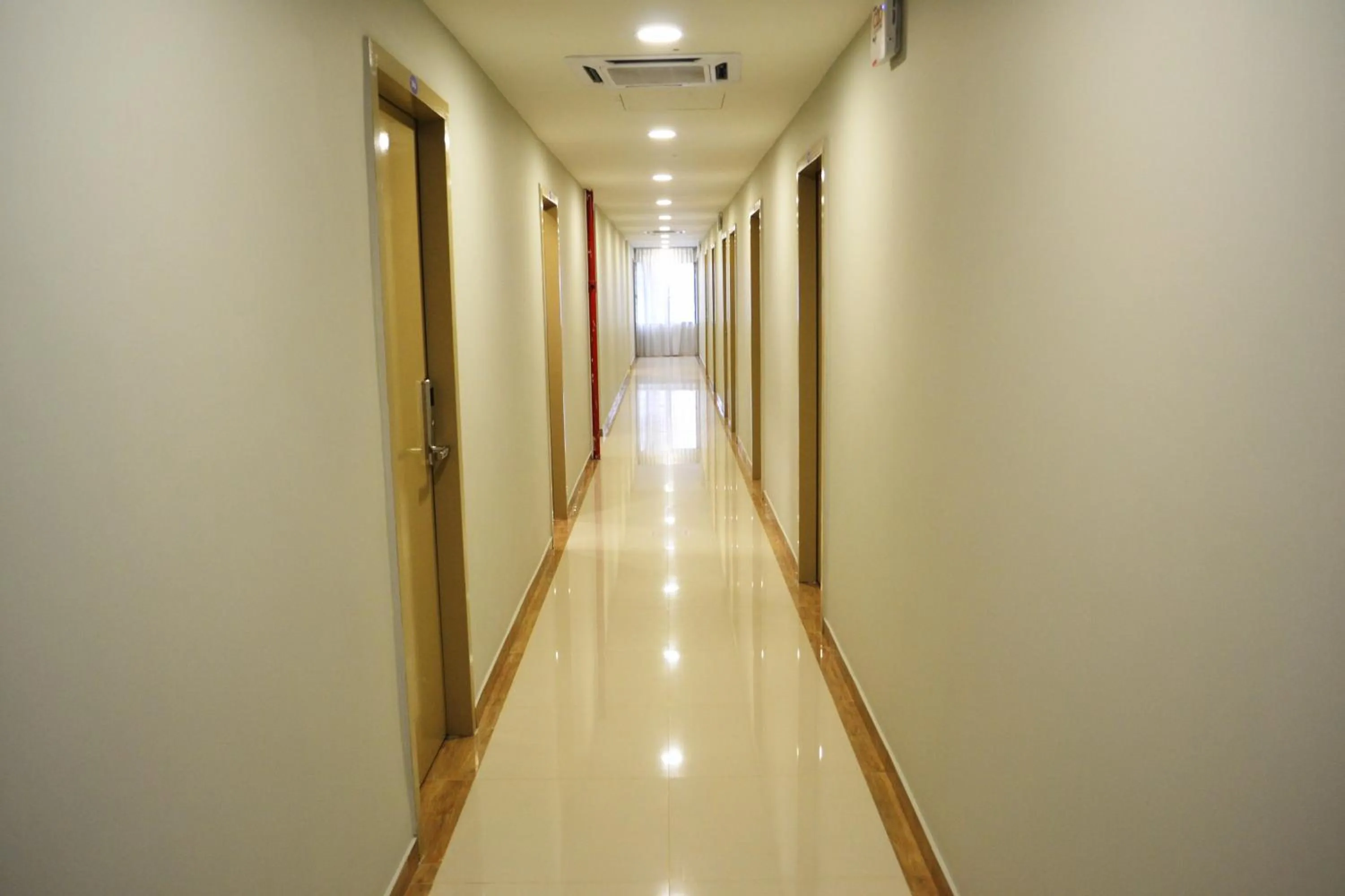 Area and facilities in City Central Hotel