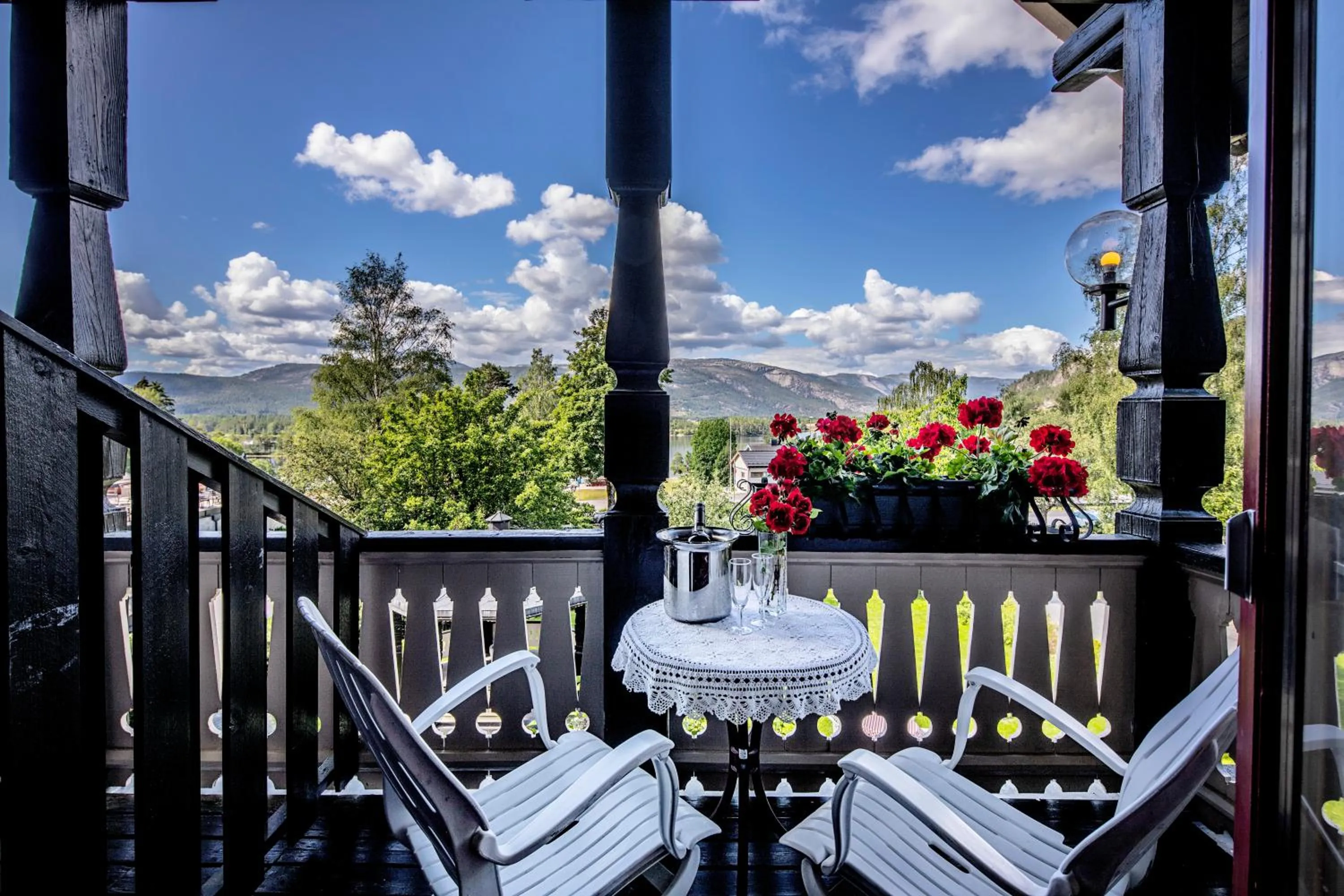 Patio in Straand Hotel