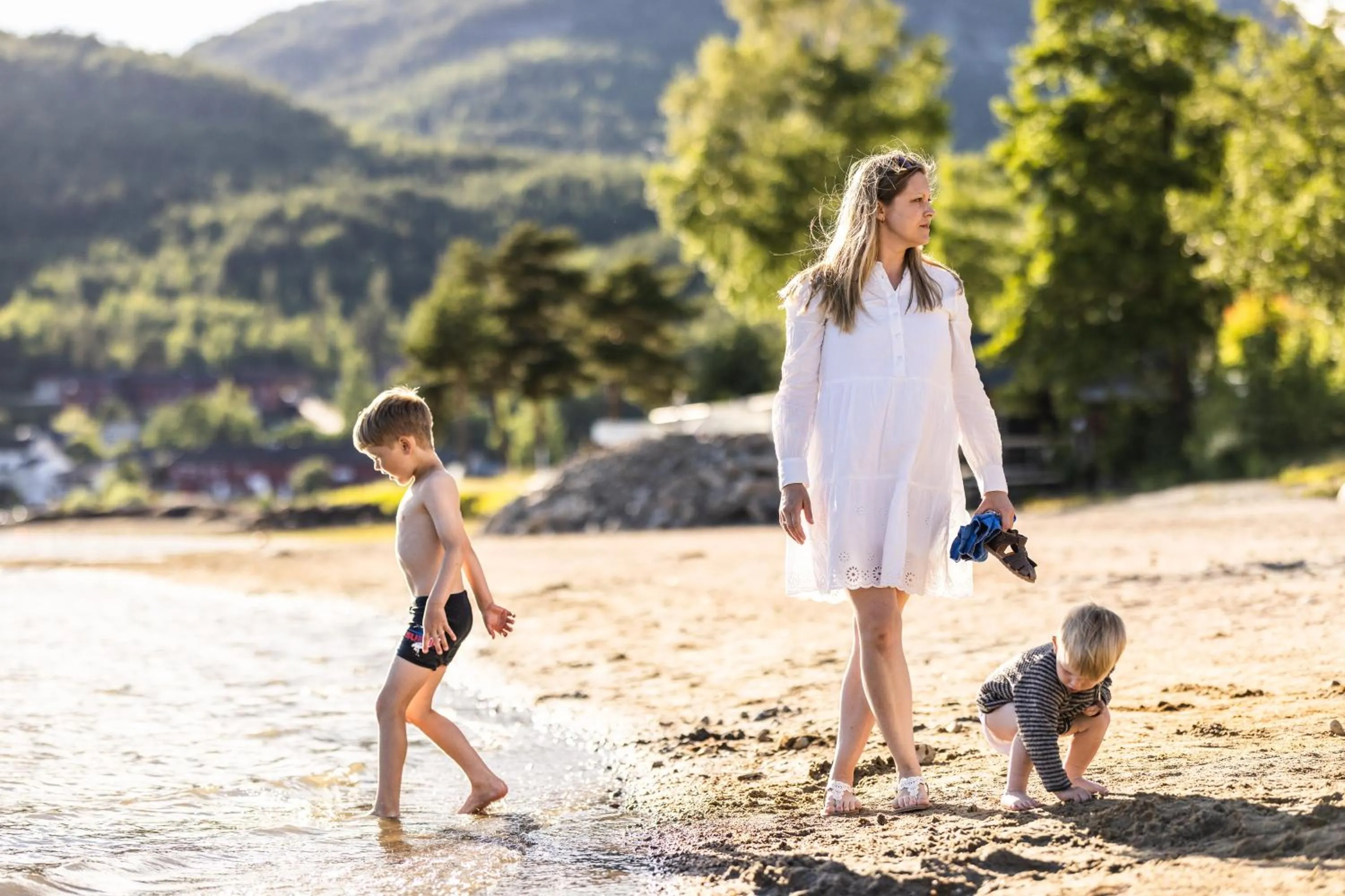 Spring in Straand Hotel