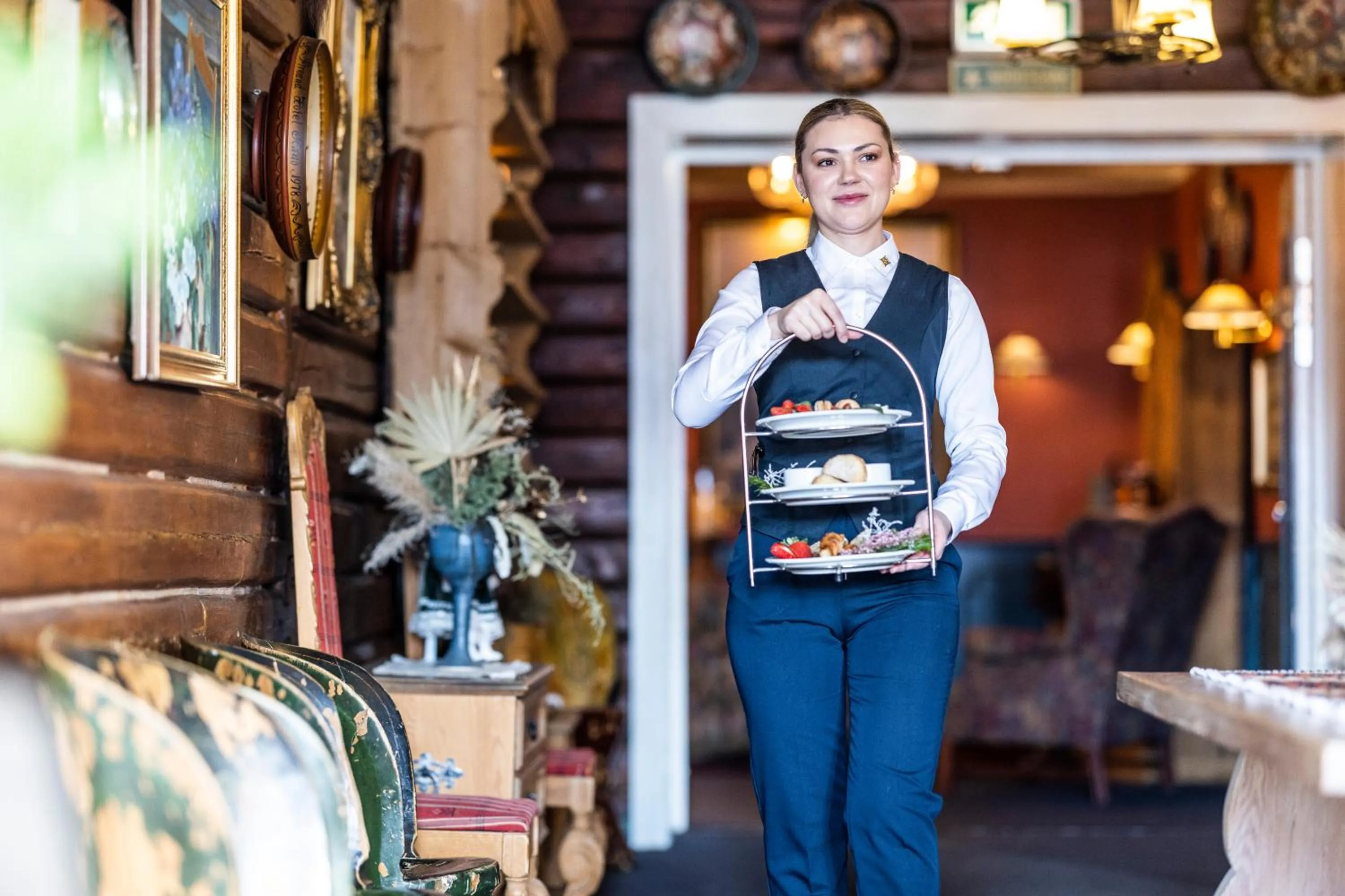 Staff in Straand Hotel