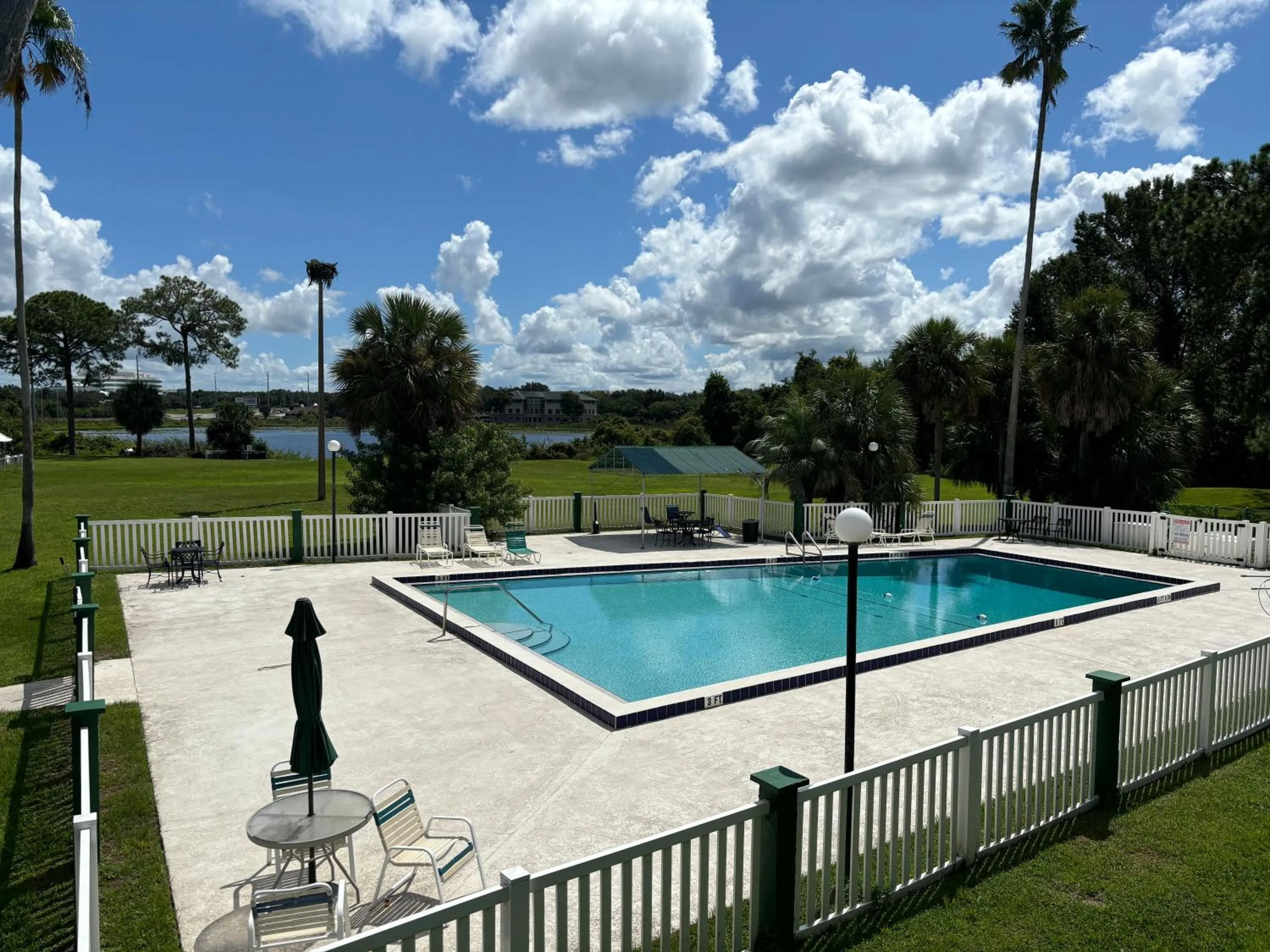 Inn On The Green Florida