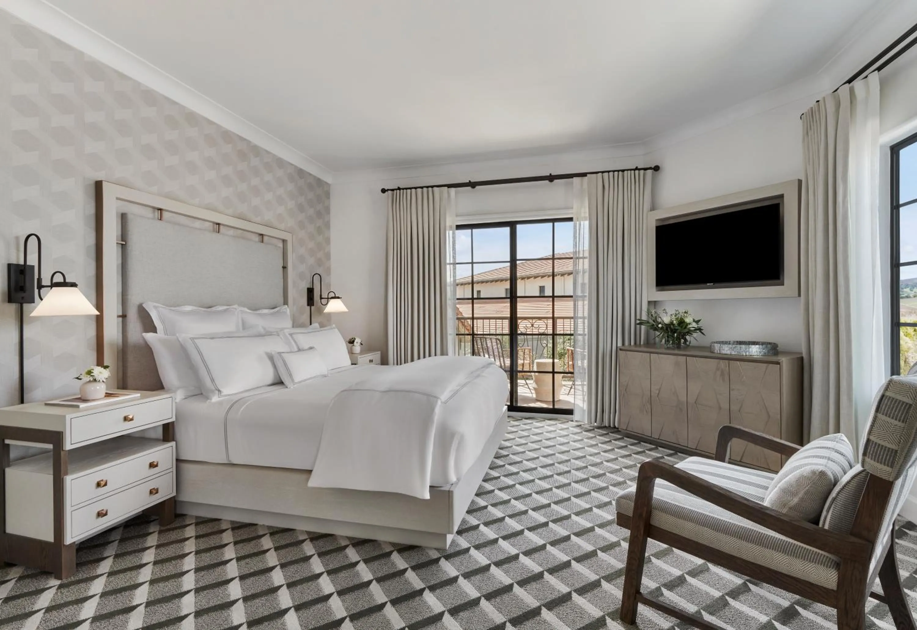 Bed in The Meritage Resort and Spa