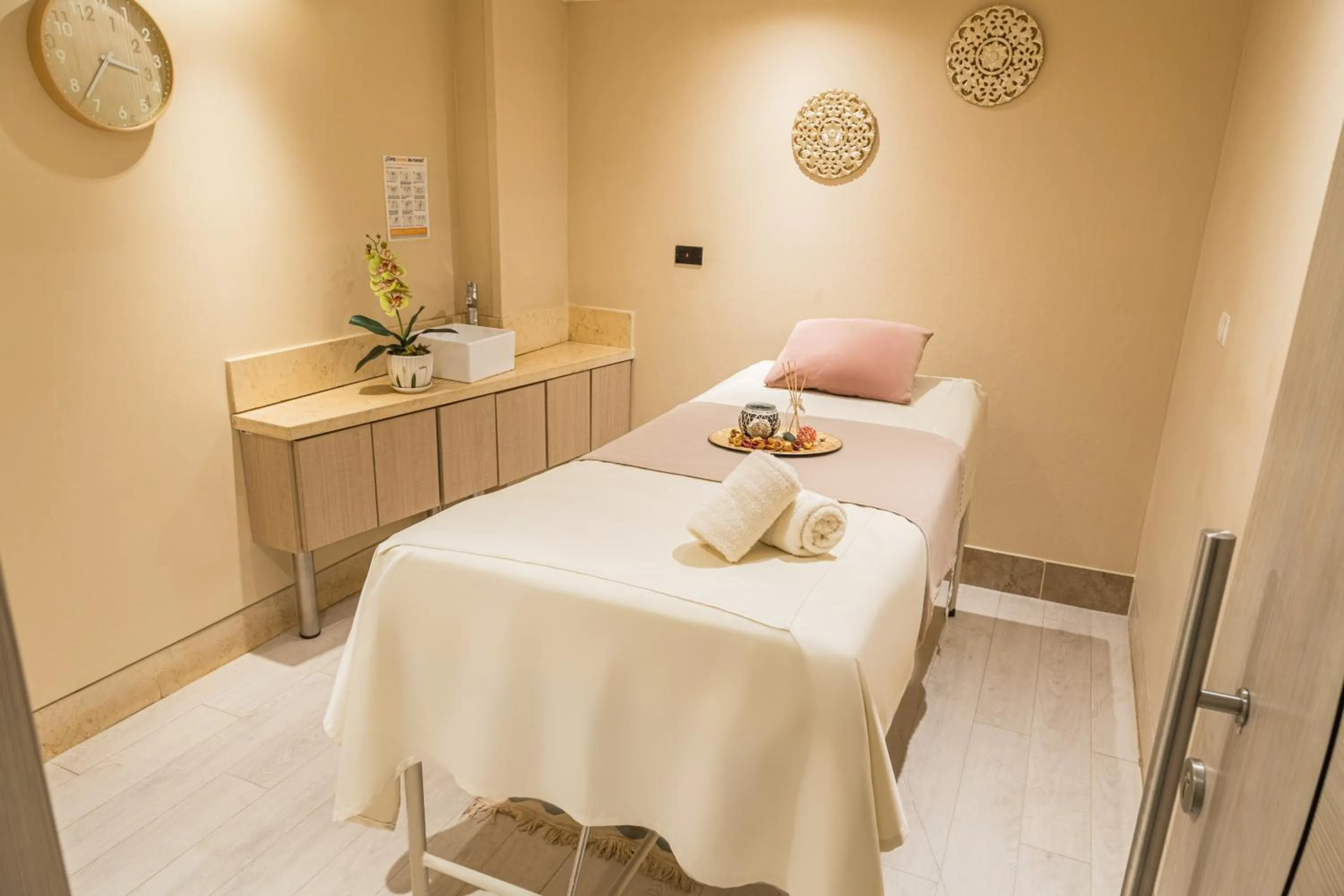 Spa and wellness centre/facilities in GHL Hotel Capital
