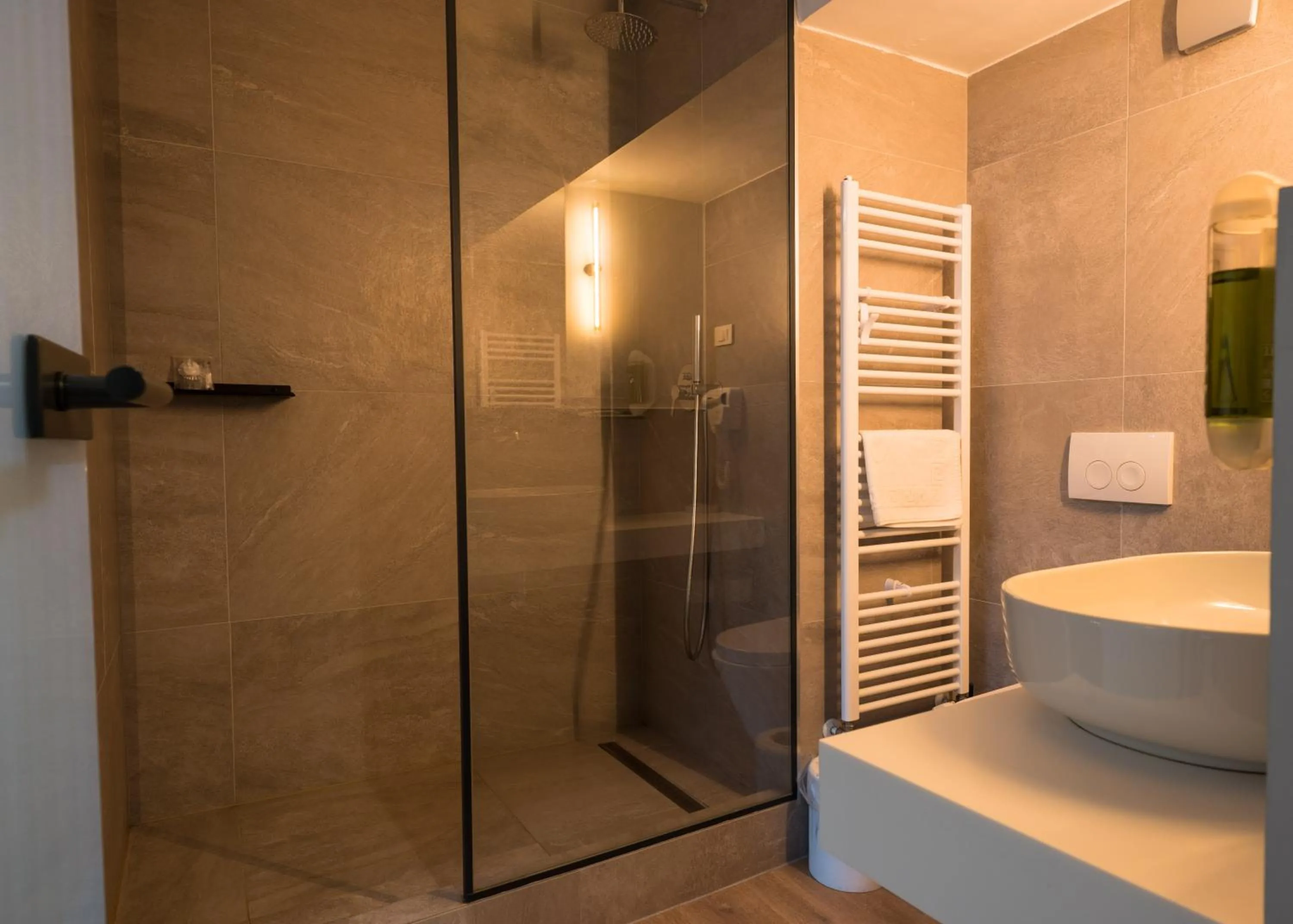 Bathroom in Doma Zagreb Aparthotel