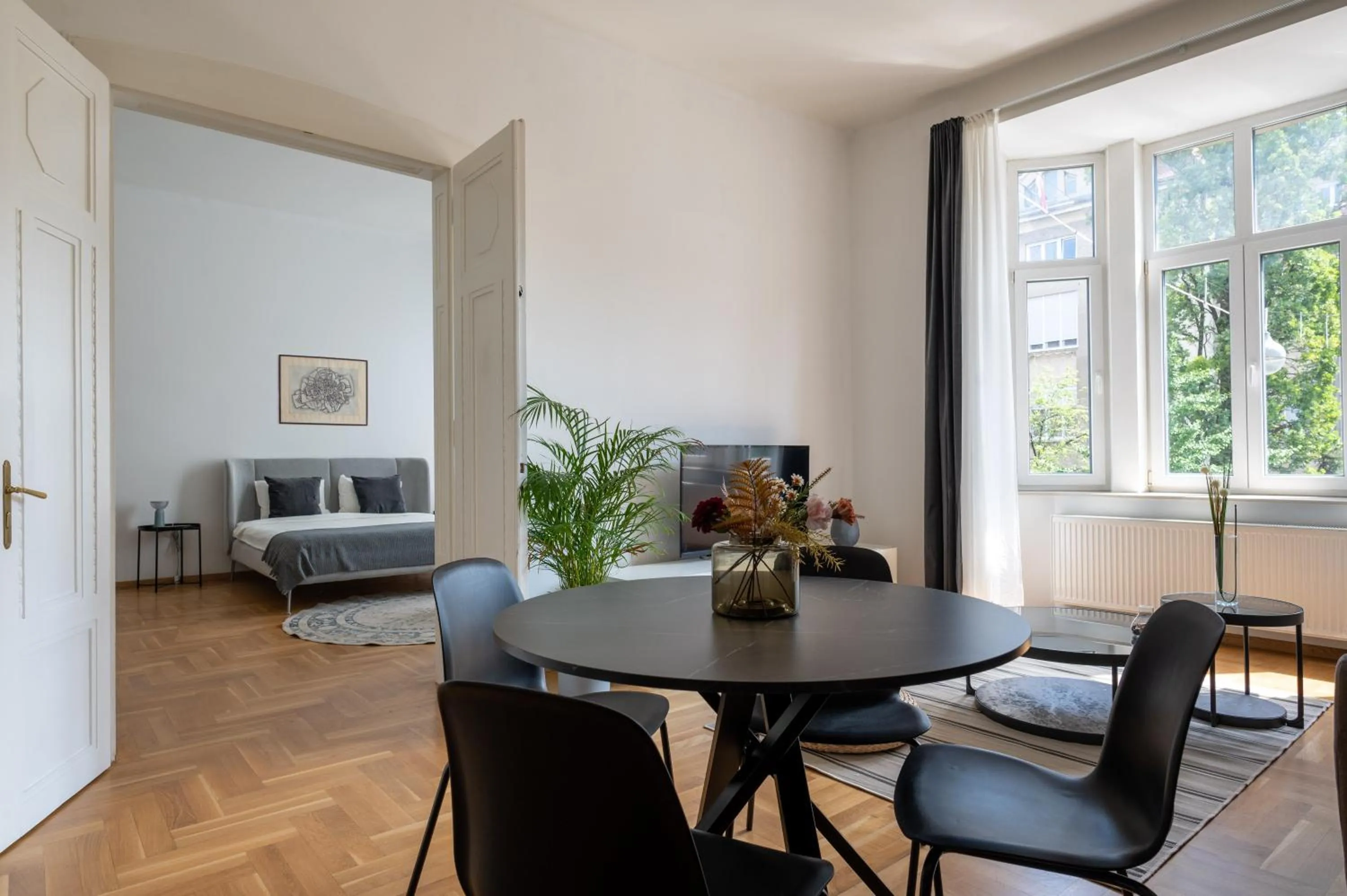 Dining area in Doma Zagreb Aparthotel