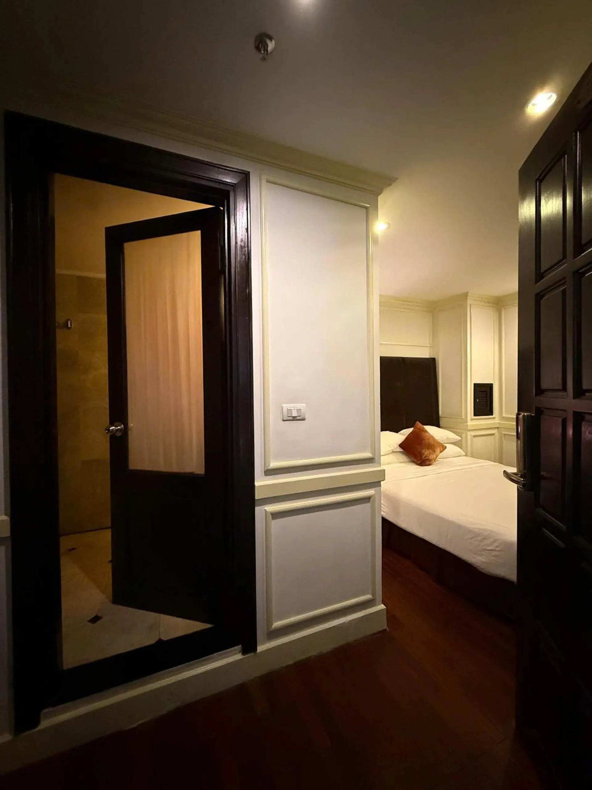 Bed in Hanoi Boutique Hotel & Spa
