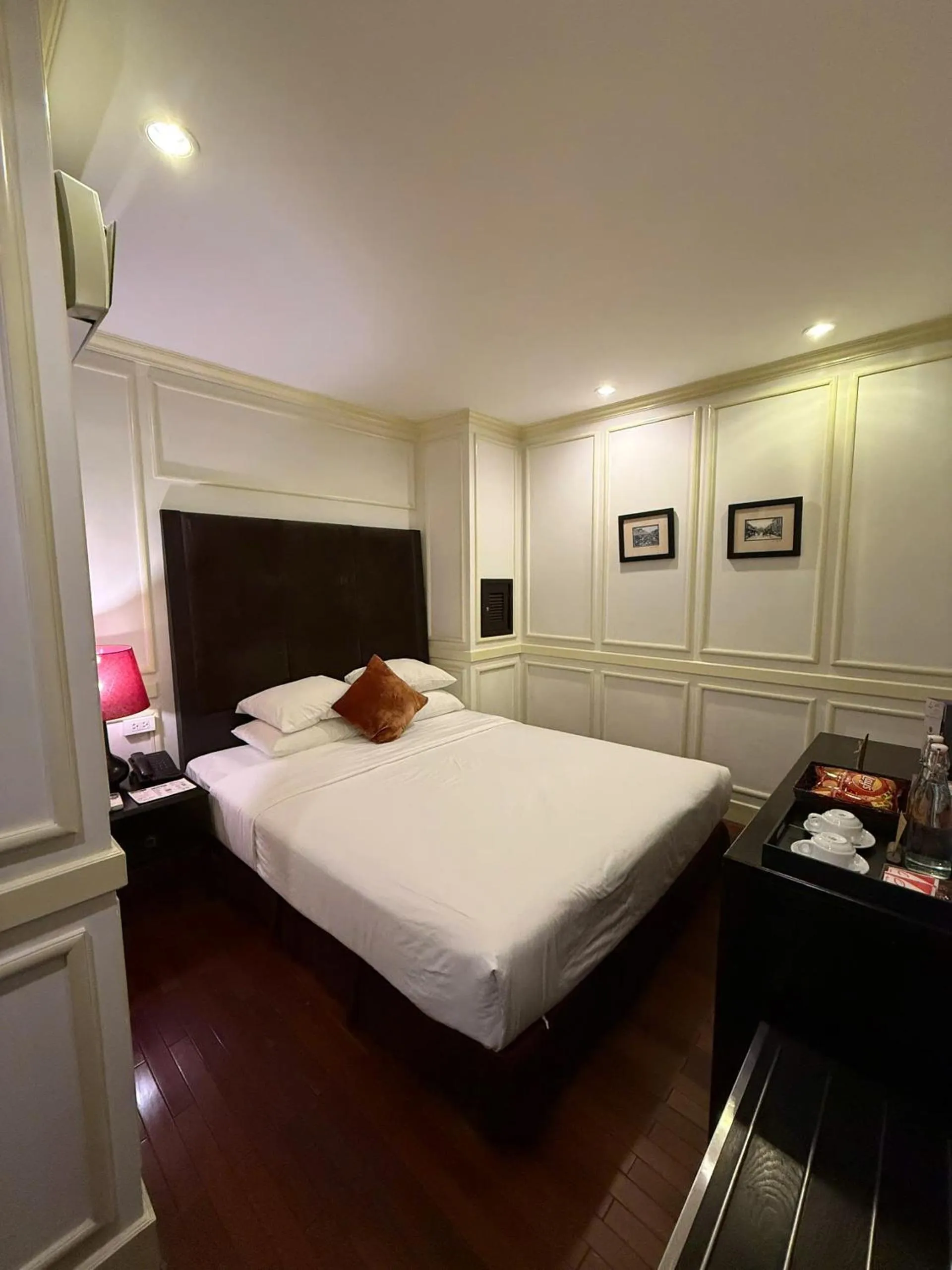 Bed in Hanoi Boutique Hotel & Spa