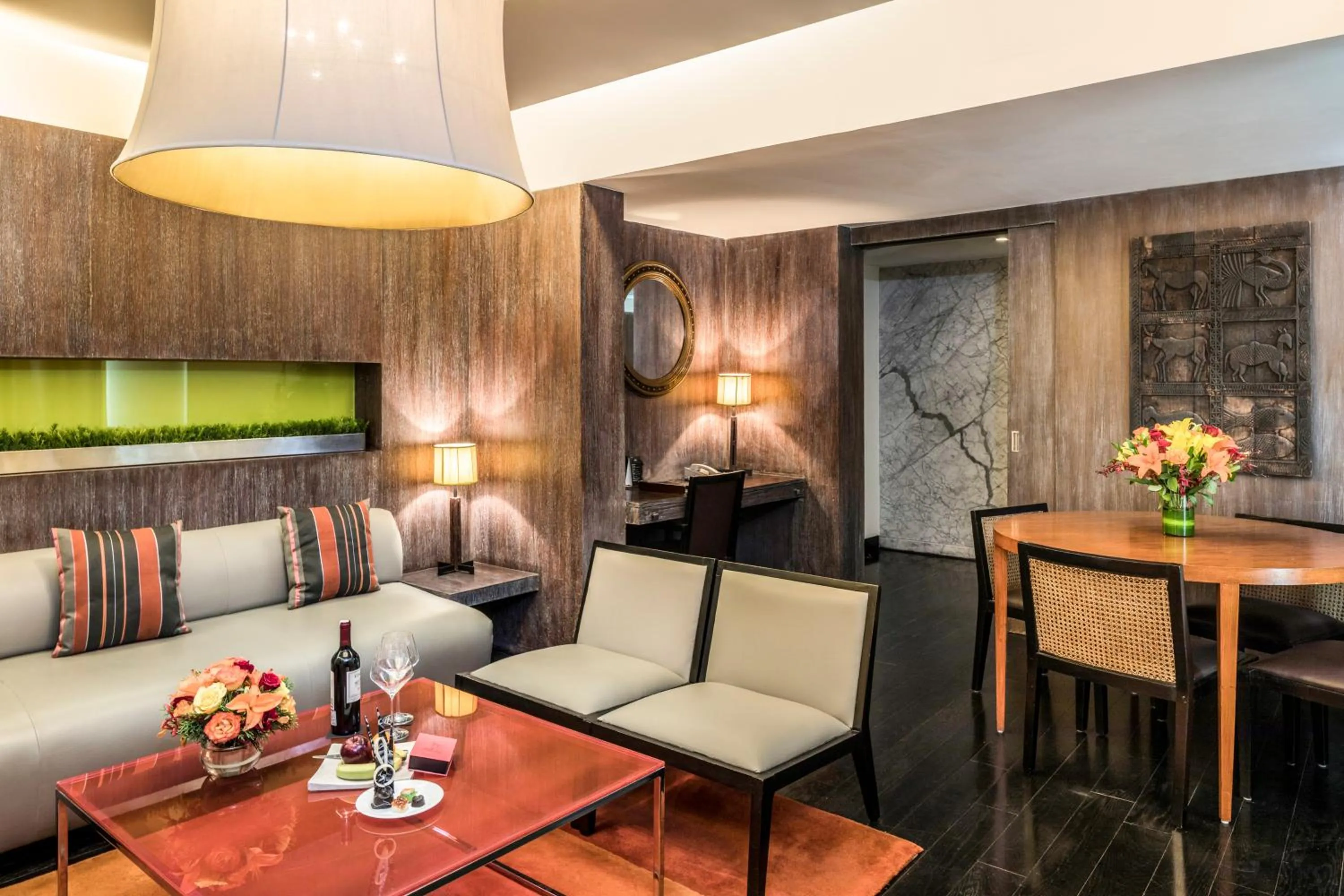 Deluxe Suite with complimentary one way airport transfer - single occupancy in The Park New Delhi