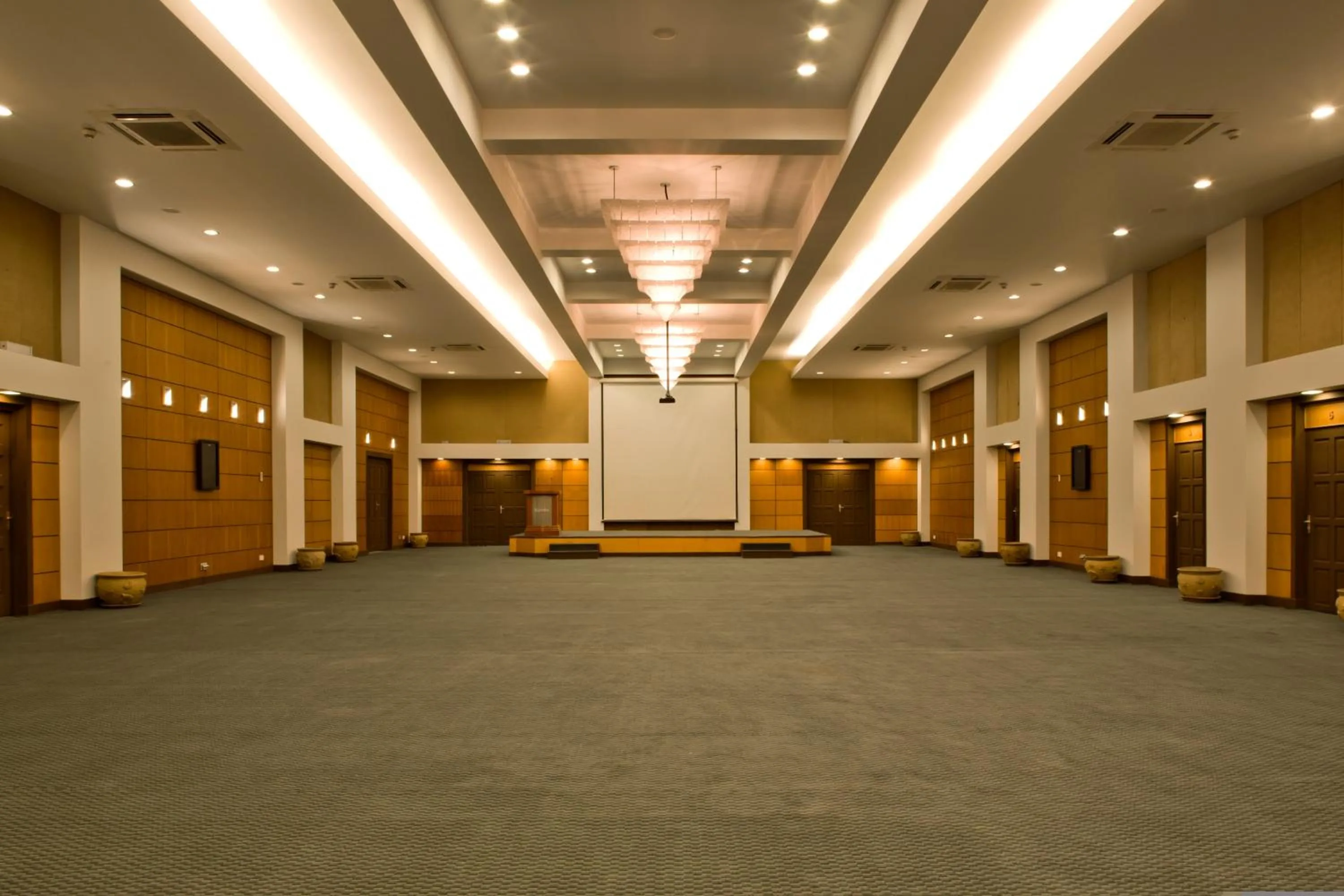 Decorative detail in Kurumba Maldives