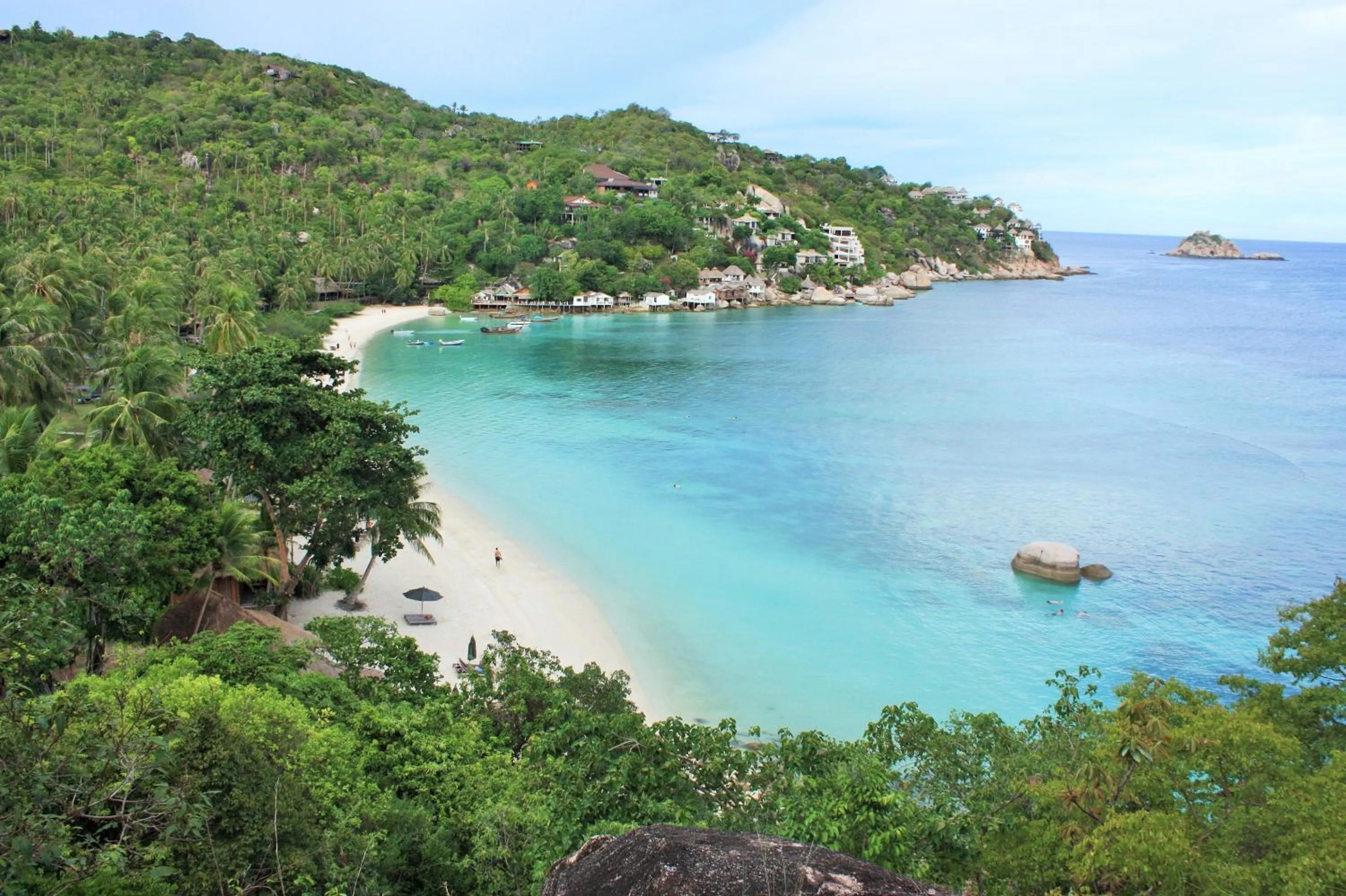 Beach in Haadtien Beach Resort