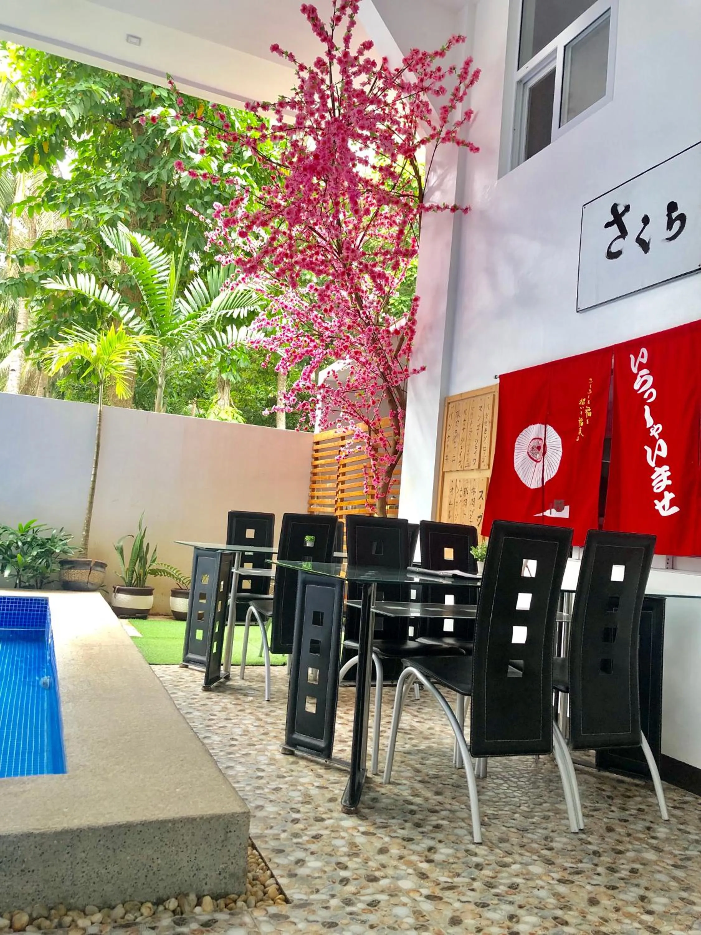 Dining area in IL Mare Sakura Resort Boracay