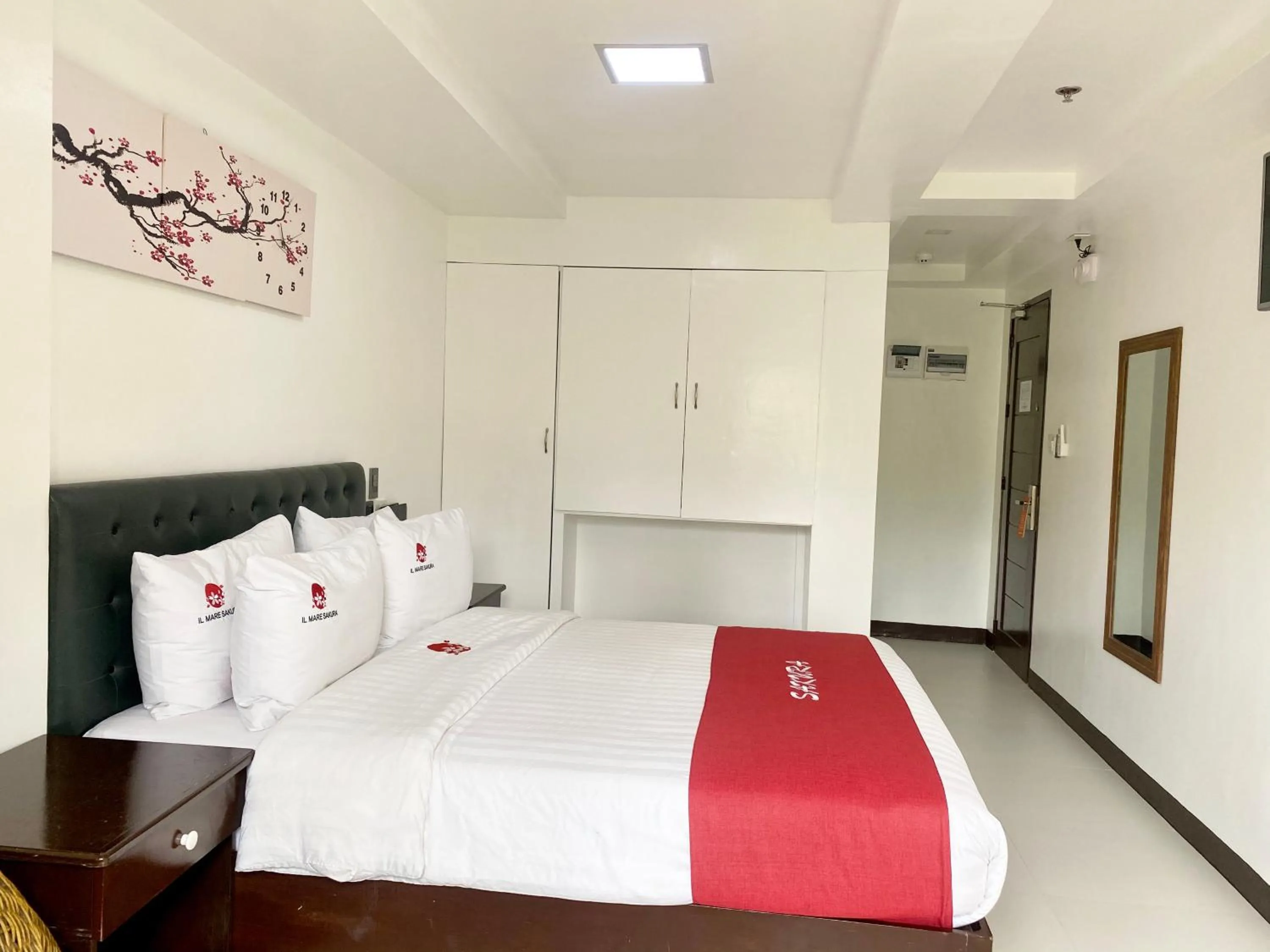 Bedroom, Bed in IL Mare Sakura Resort Boracay