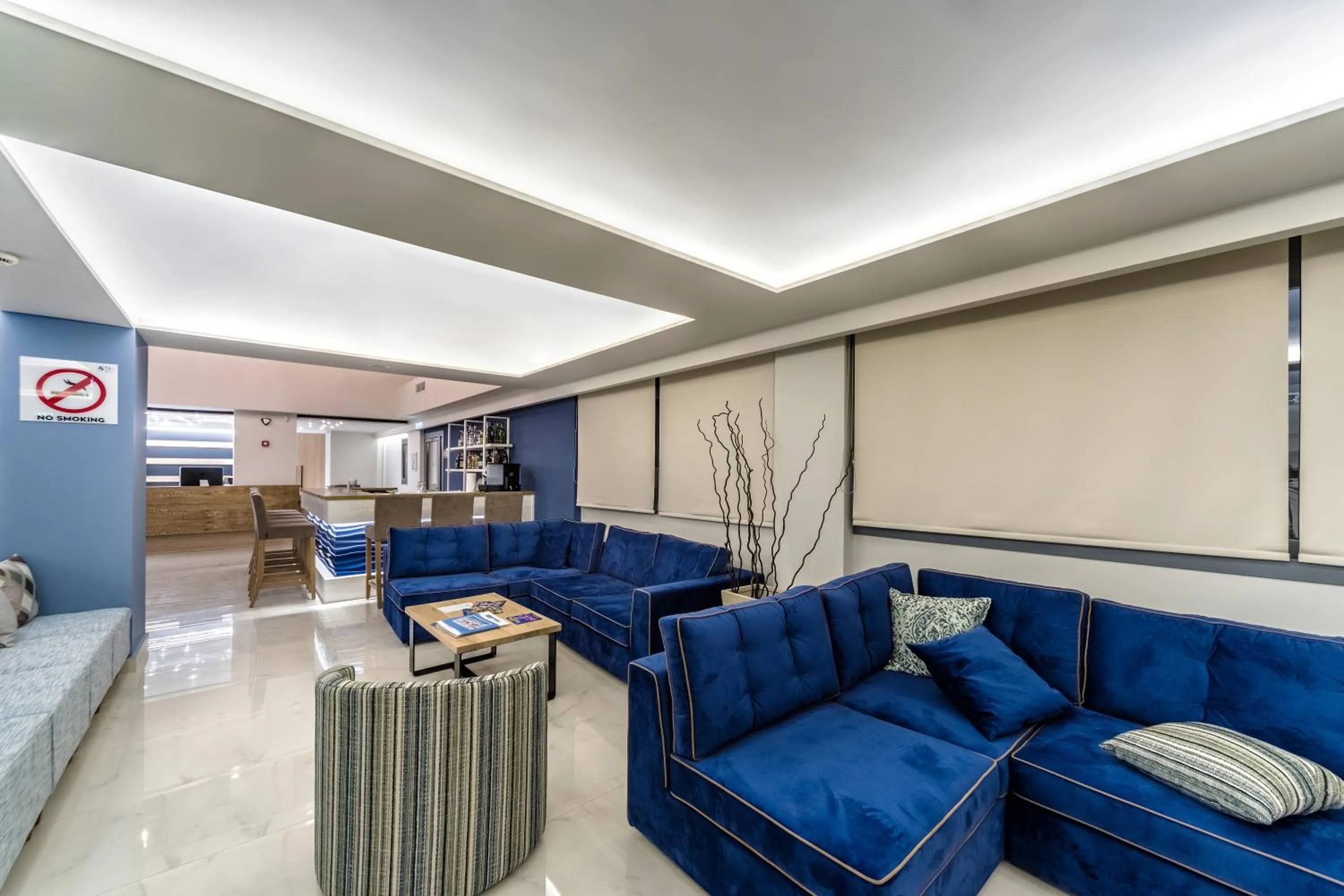 Lobby or reception in Pollis Hotel