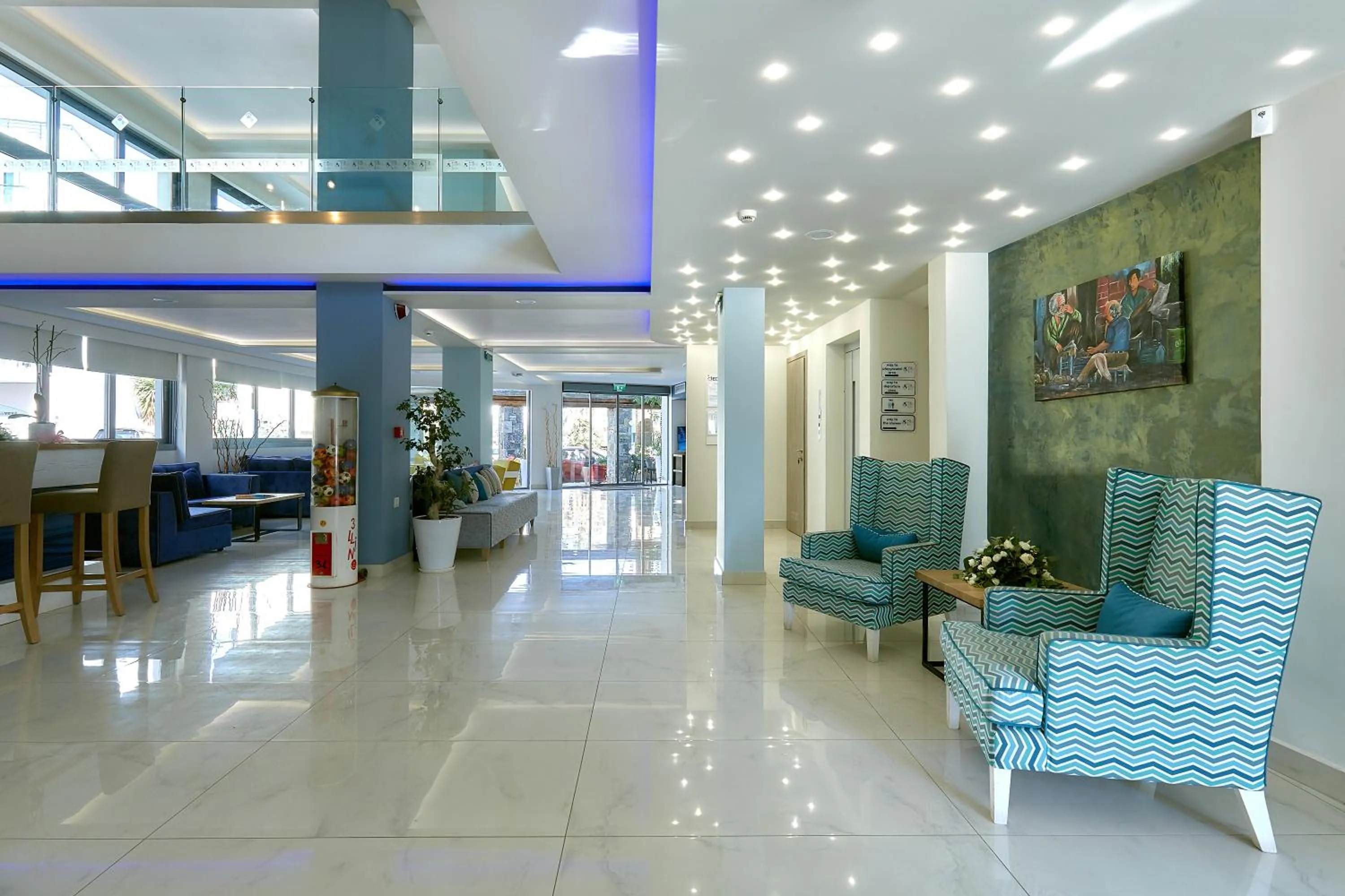 Lobby or reception in Pollis Hotel