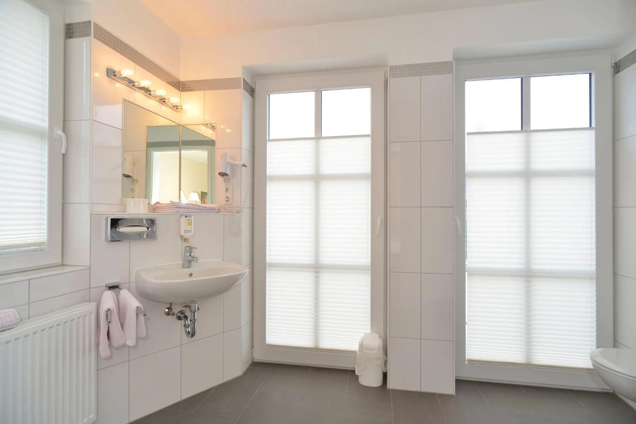 Bathroom in Hotel Behrmann