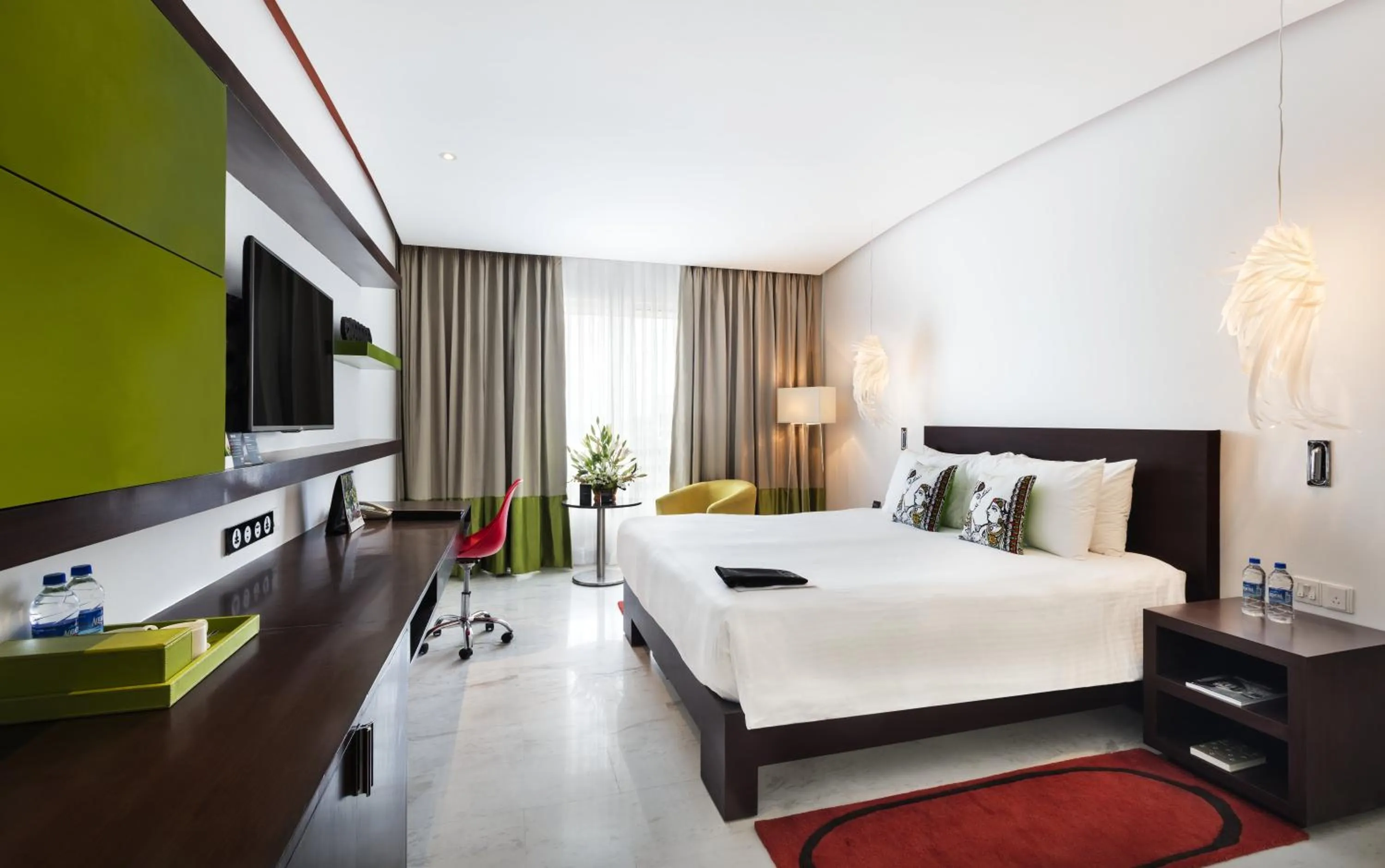 Day, Bed in The Park Chennai