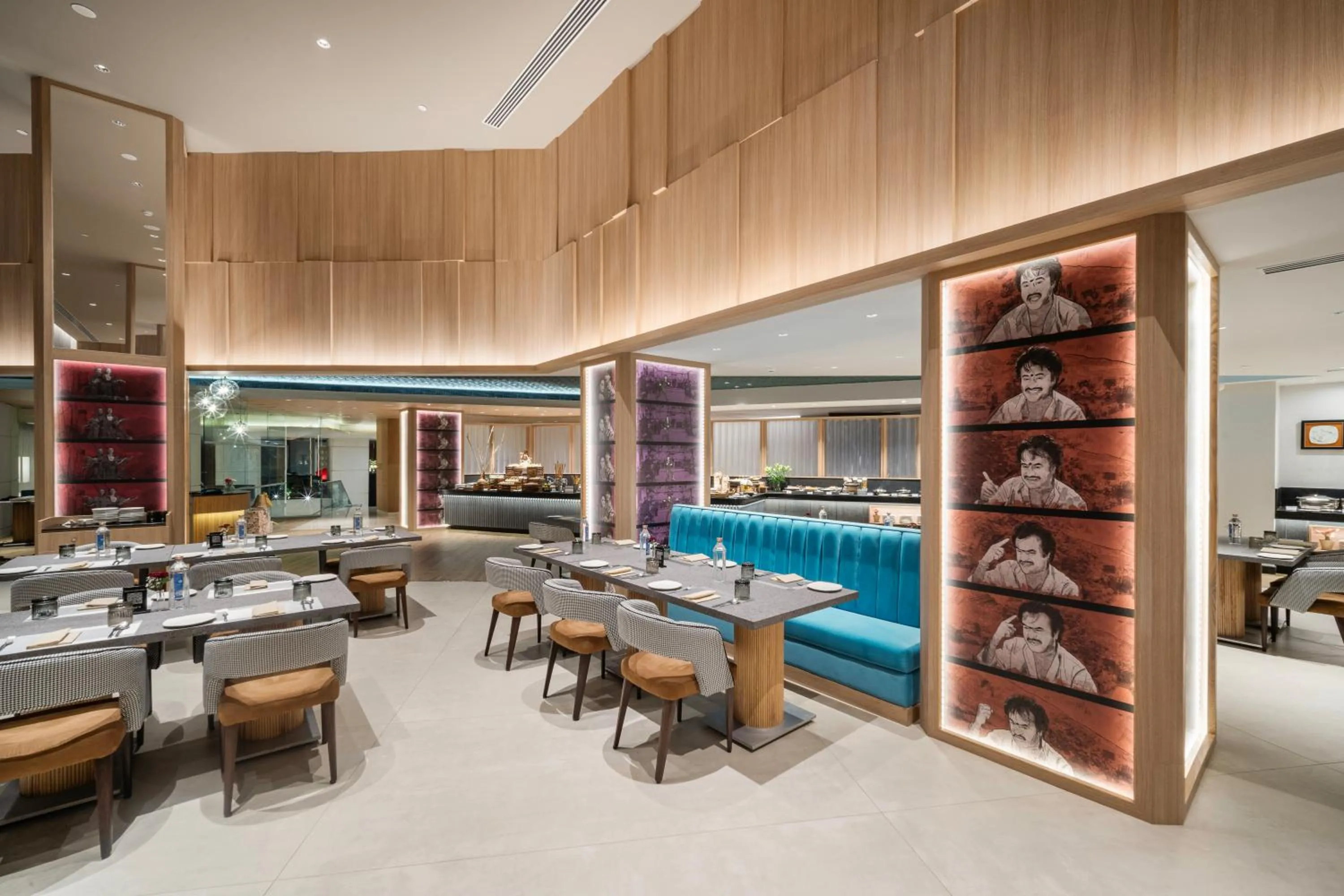 Restaurant/places to eat in The Park Chennai