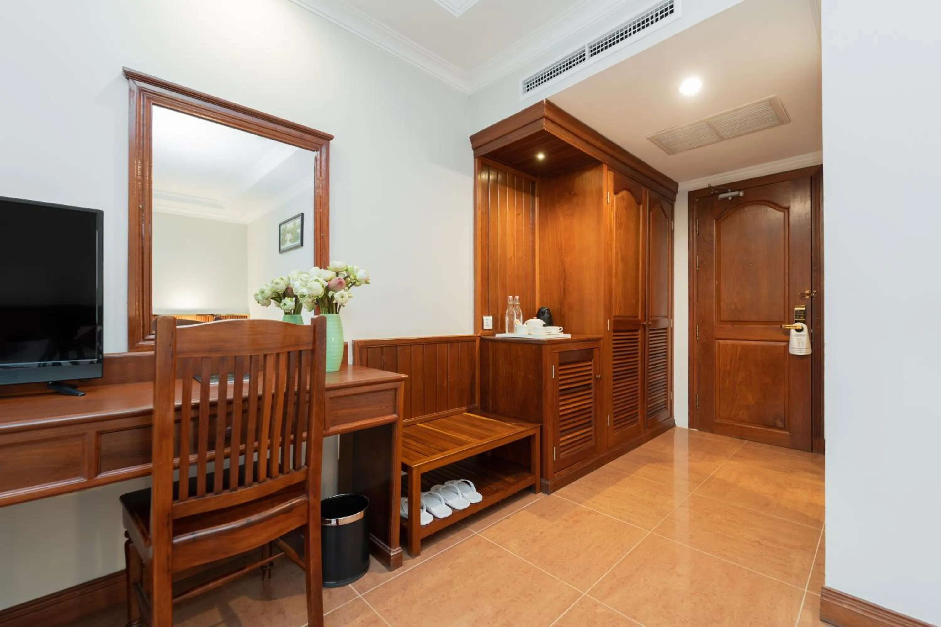 Decorative detail in Monoreach Angkor Hotel