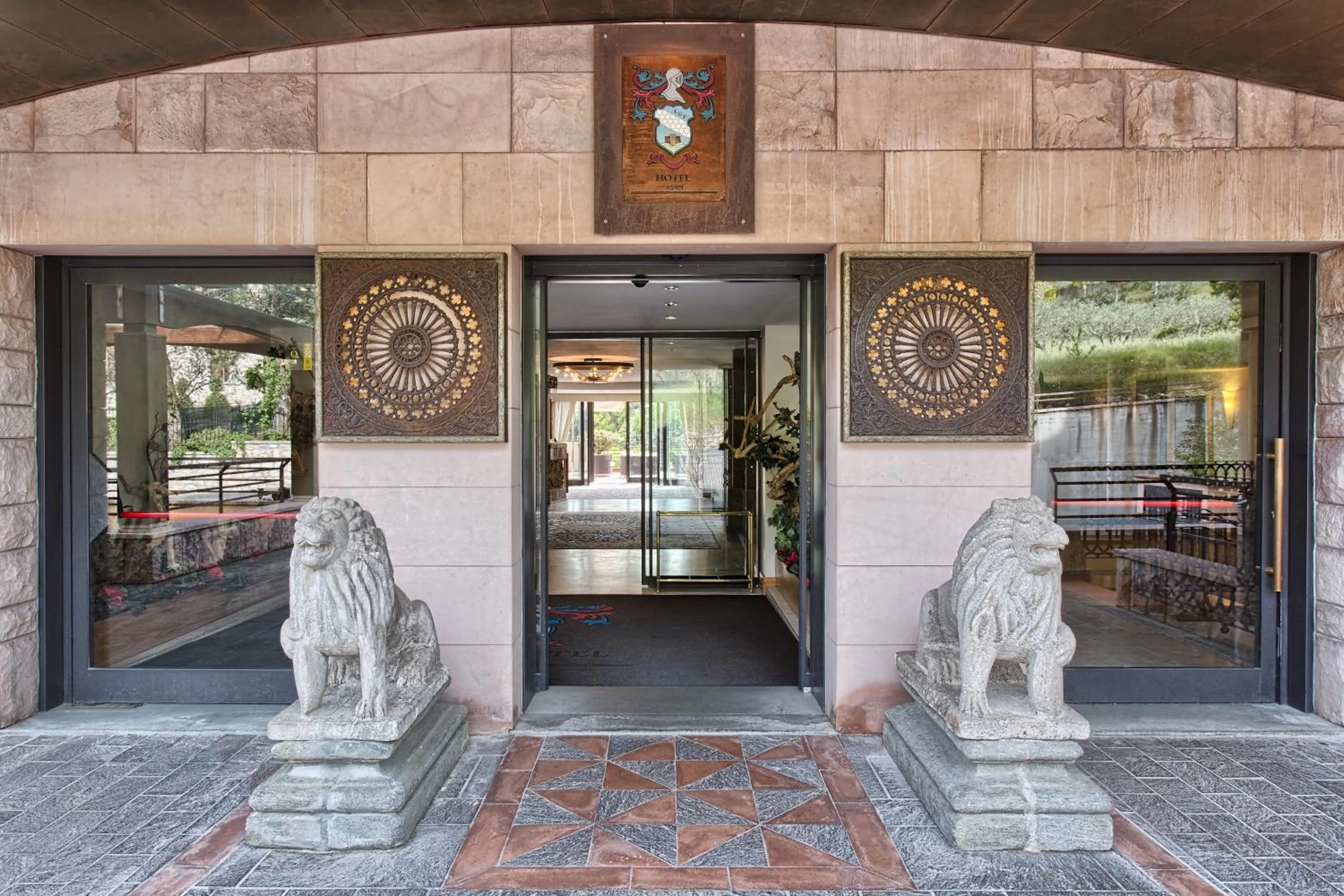 Facade/entrance in BV Grand Hotel Assisi