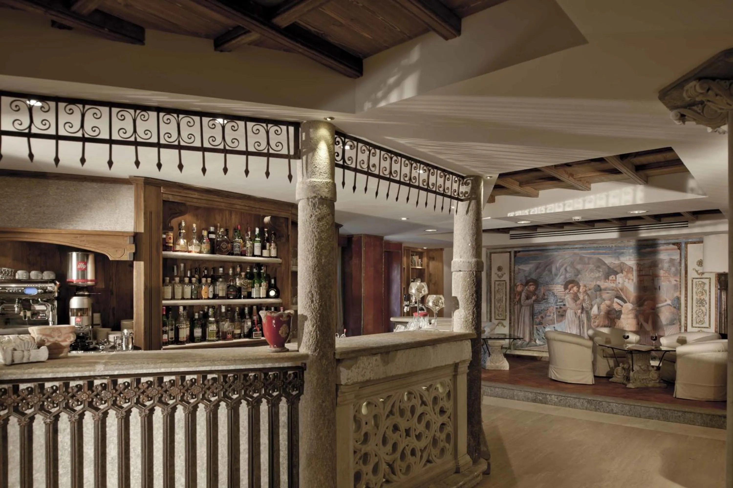 Lounge or bar in BV Grand Hotel Assisi