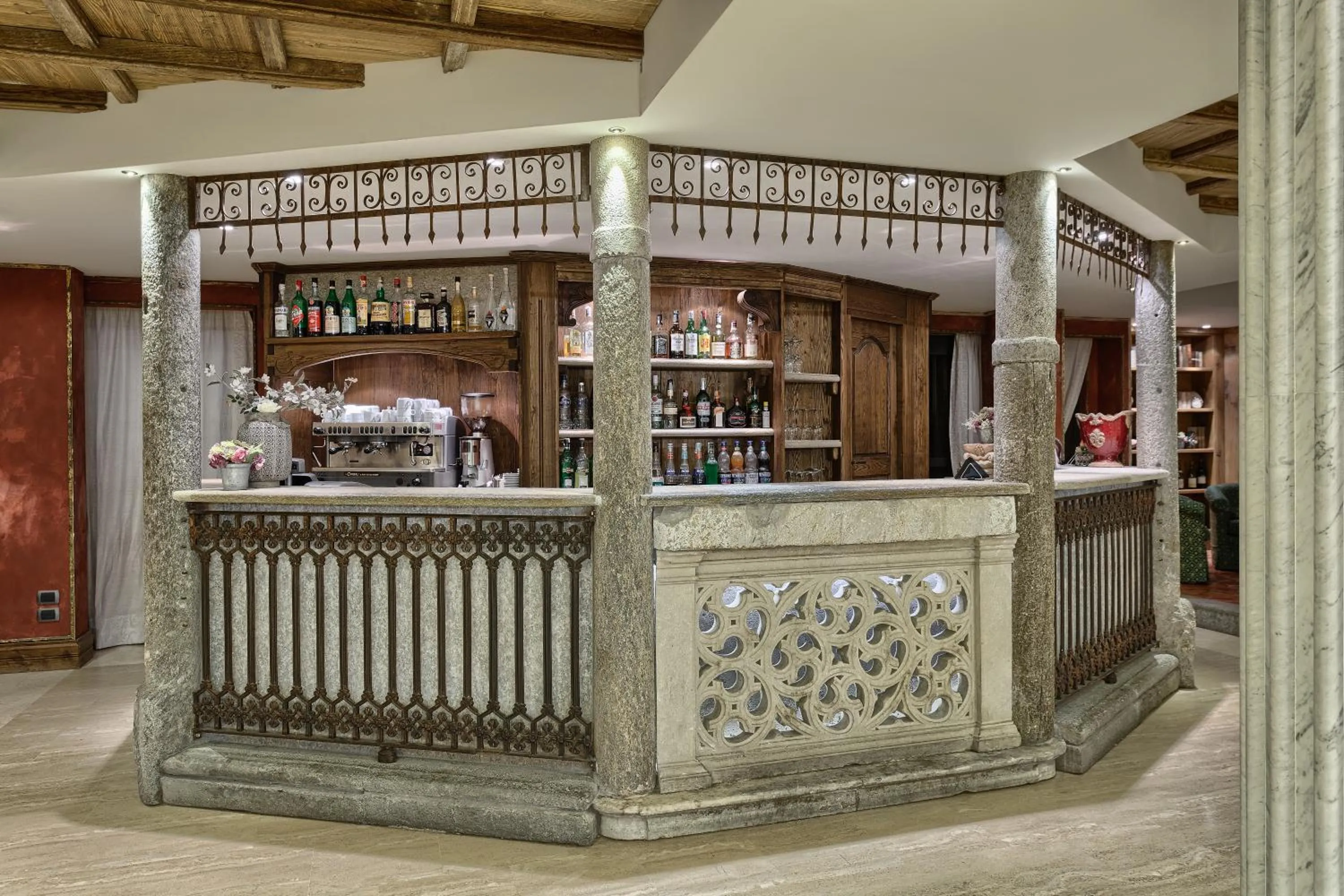 Lounge or bar in BV Grand Hotel Assisi