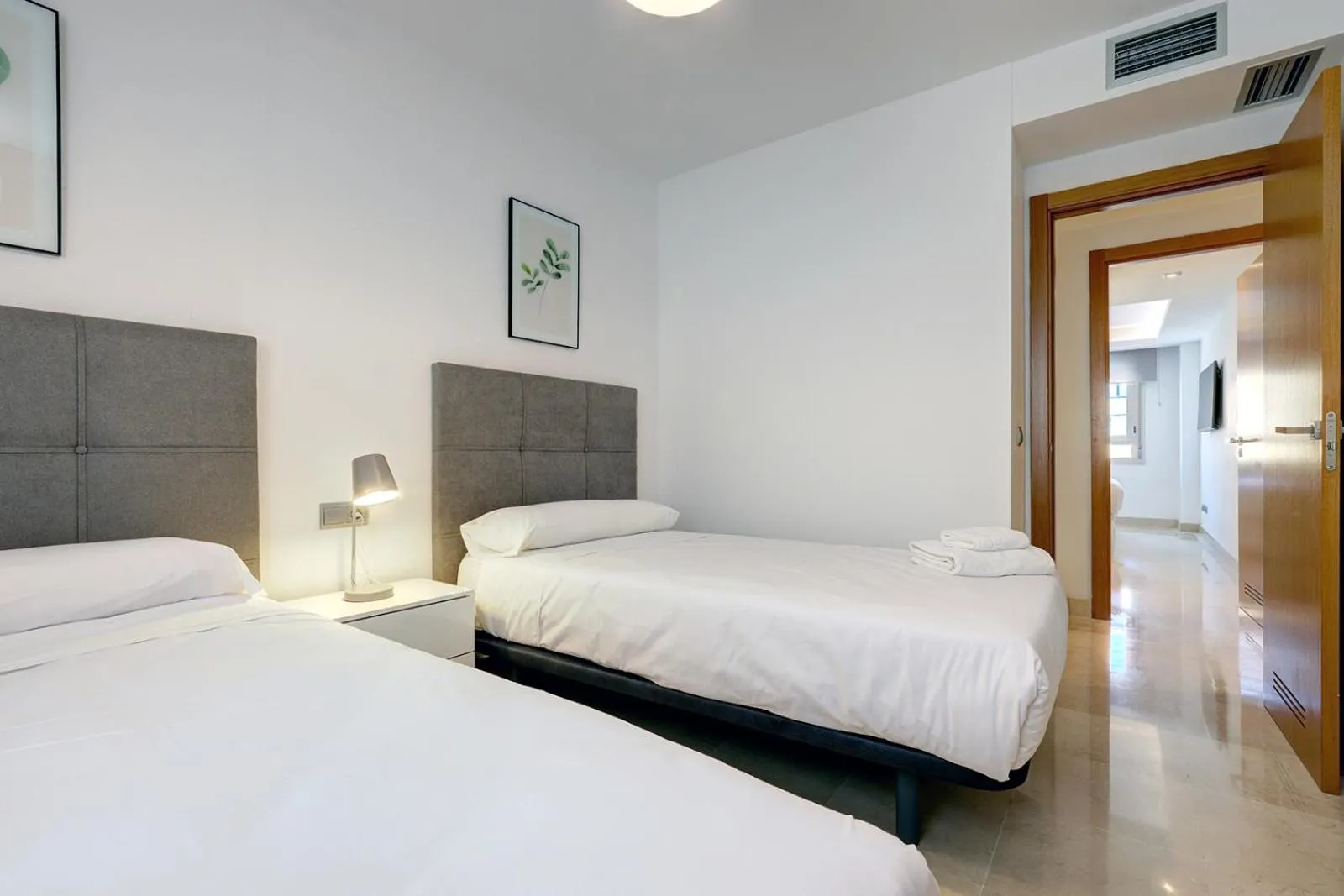 Bedroom, Bed in Aqua Apartments Vento, Marbella