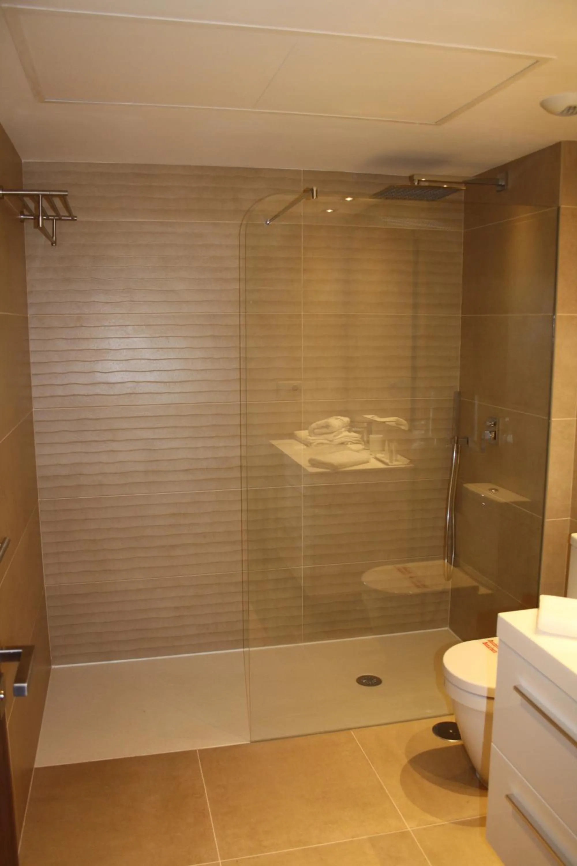 Shower in Aqua Apartments Vento, Marbella
