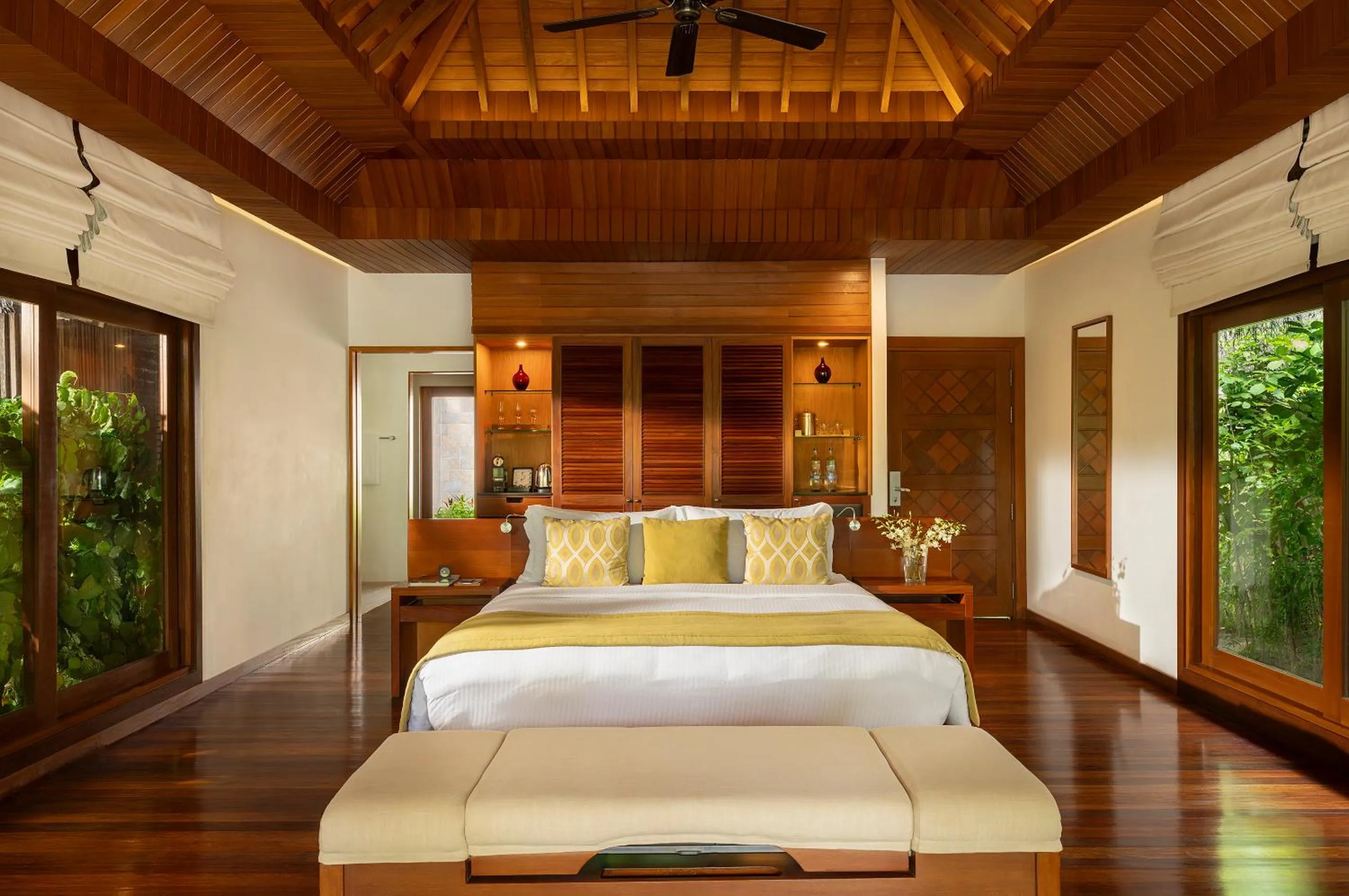 Bed in Baros Maldives
