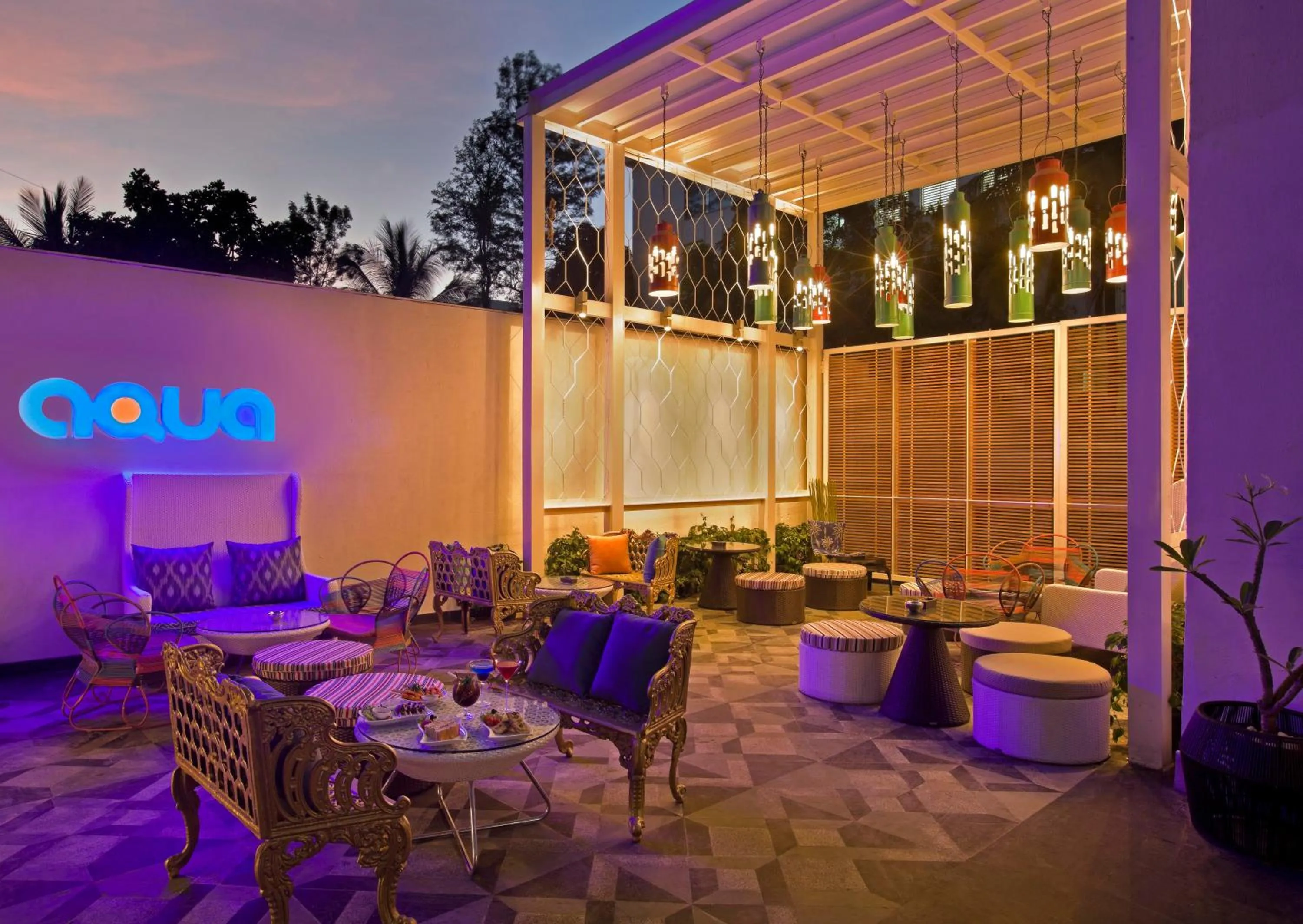 Patio in The Park Bangalore, MG Road