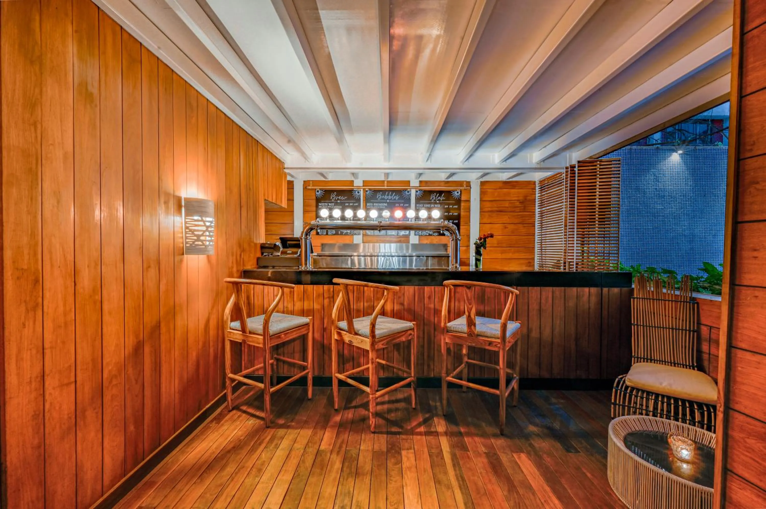 Restaurant/places to eat in The Park Bangalore, MG Road