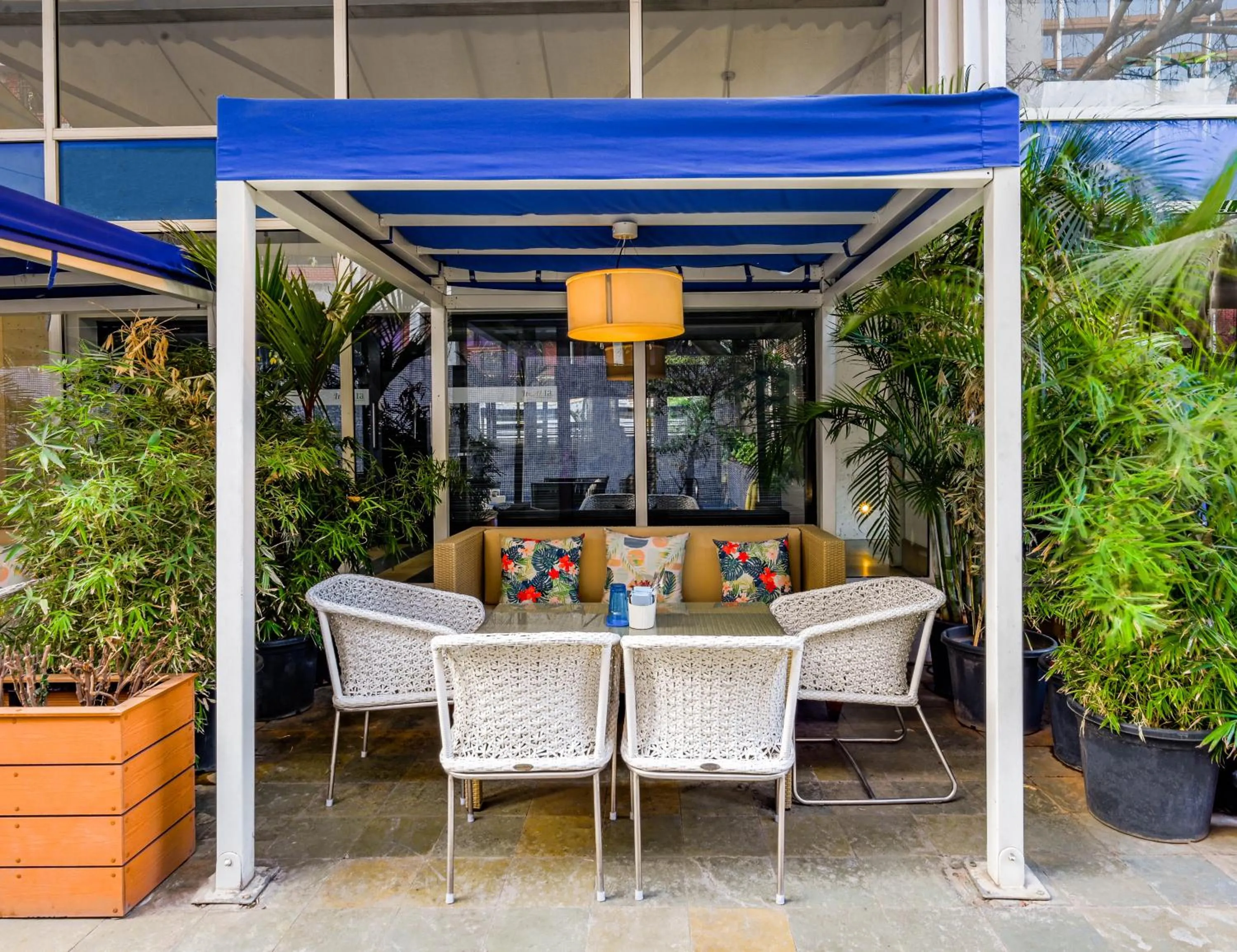 Restaurant/places to eat in The Park Bangalore, MG Road