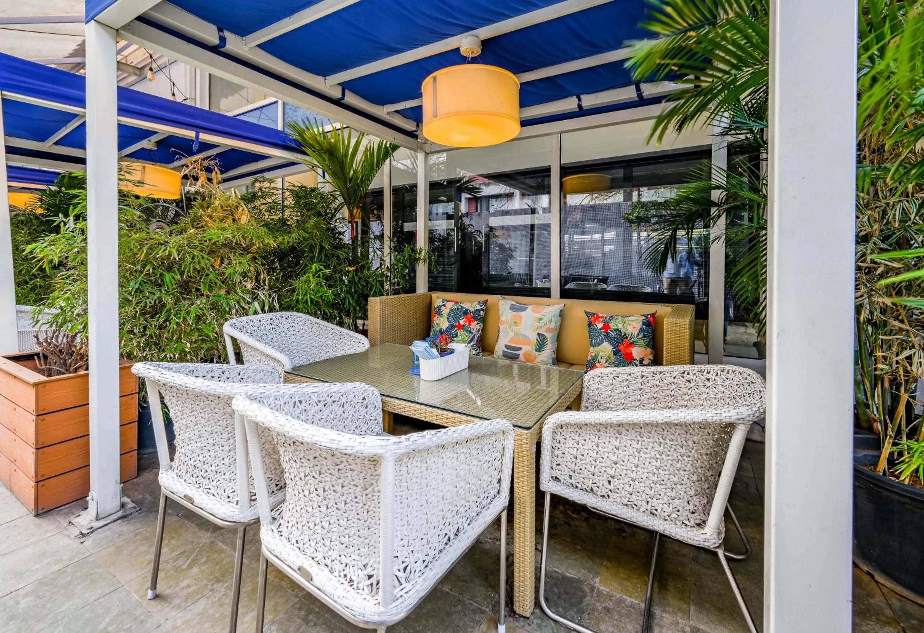 Restaurant/places to eat in The Park Bangalore, MG Road