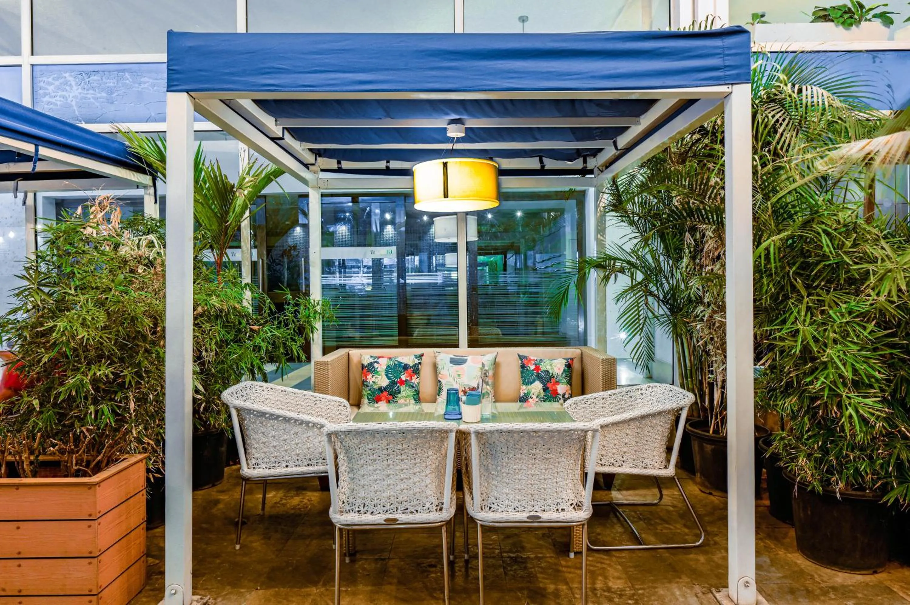 Restaurant/places to eat in The Park Bangalore, MG Road