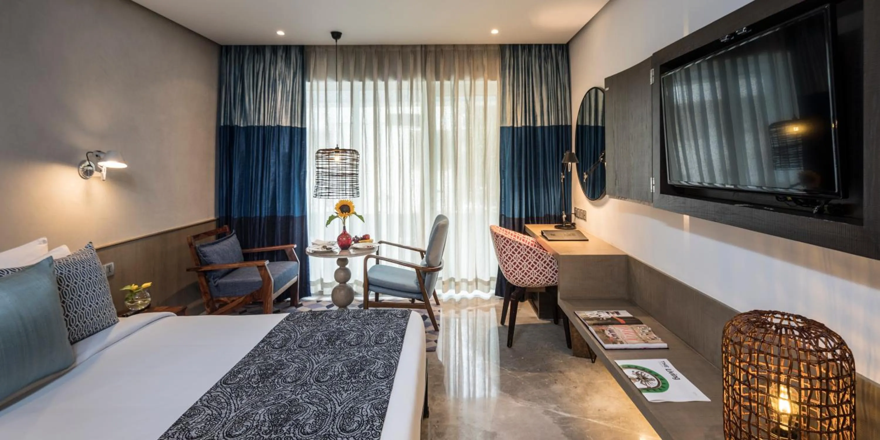 Photo of the whole room, Bed in The Park Bangalore, MG Road