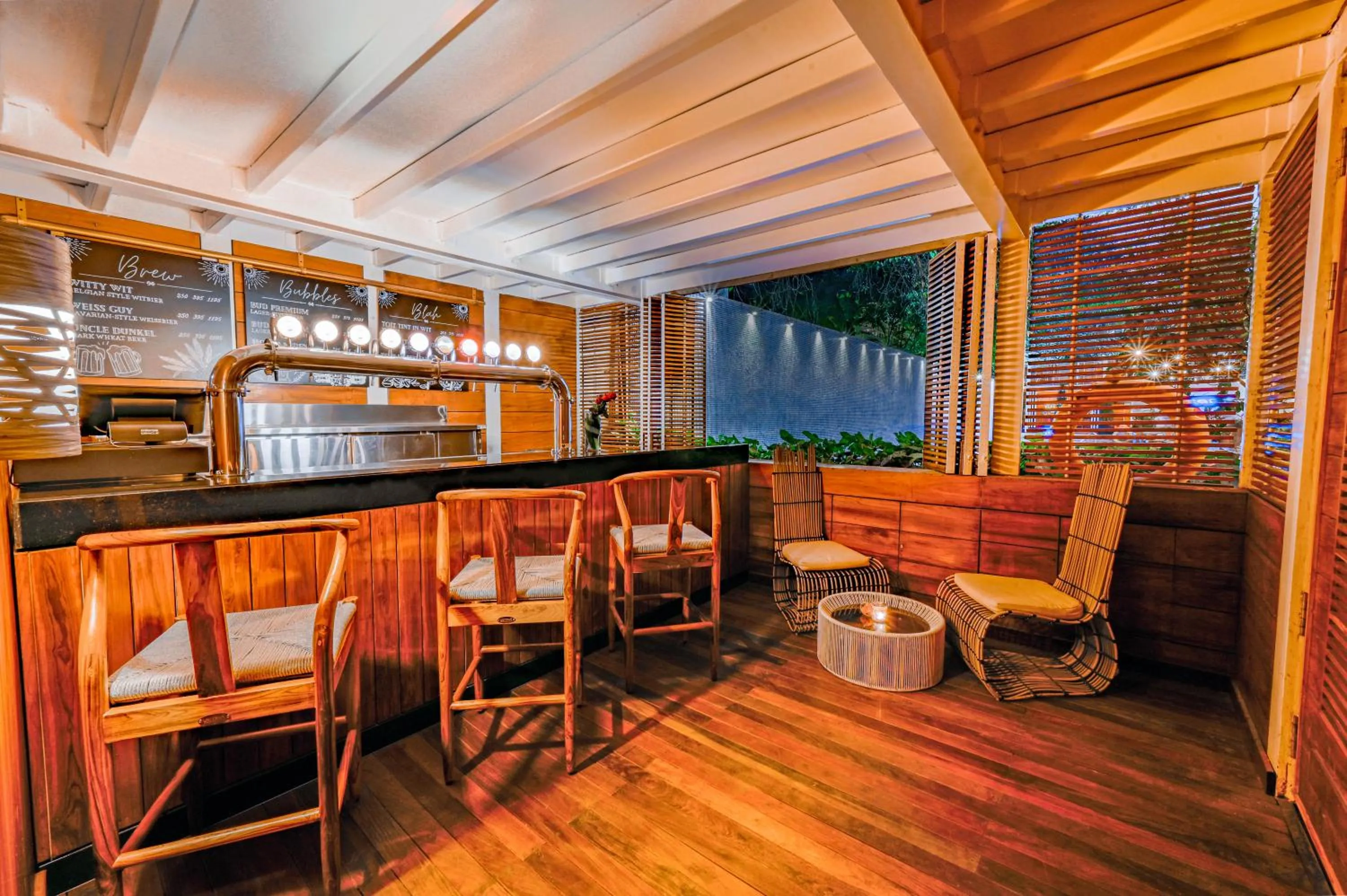 Restaurant/places to eat in The Park Bangalore, MG Road