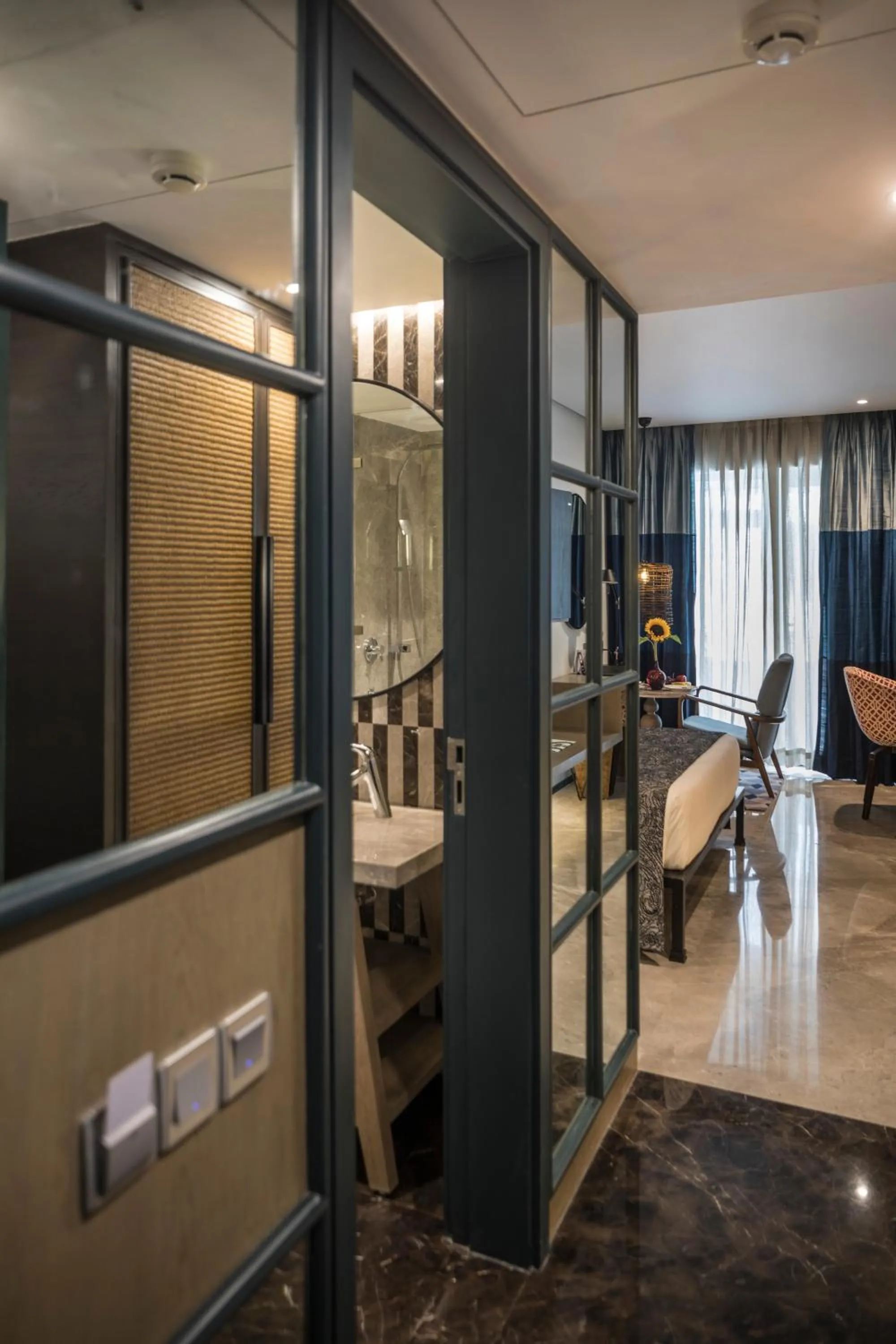 Bedroom, Bed in The Park Bangalore, MG Road