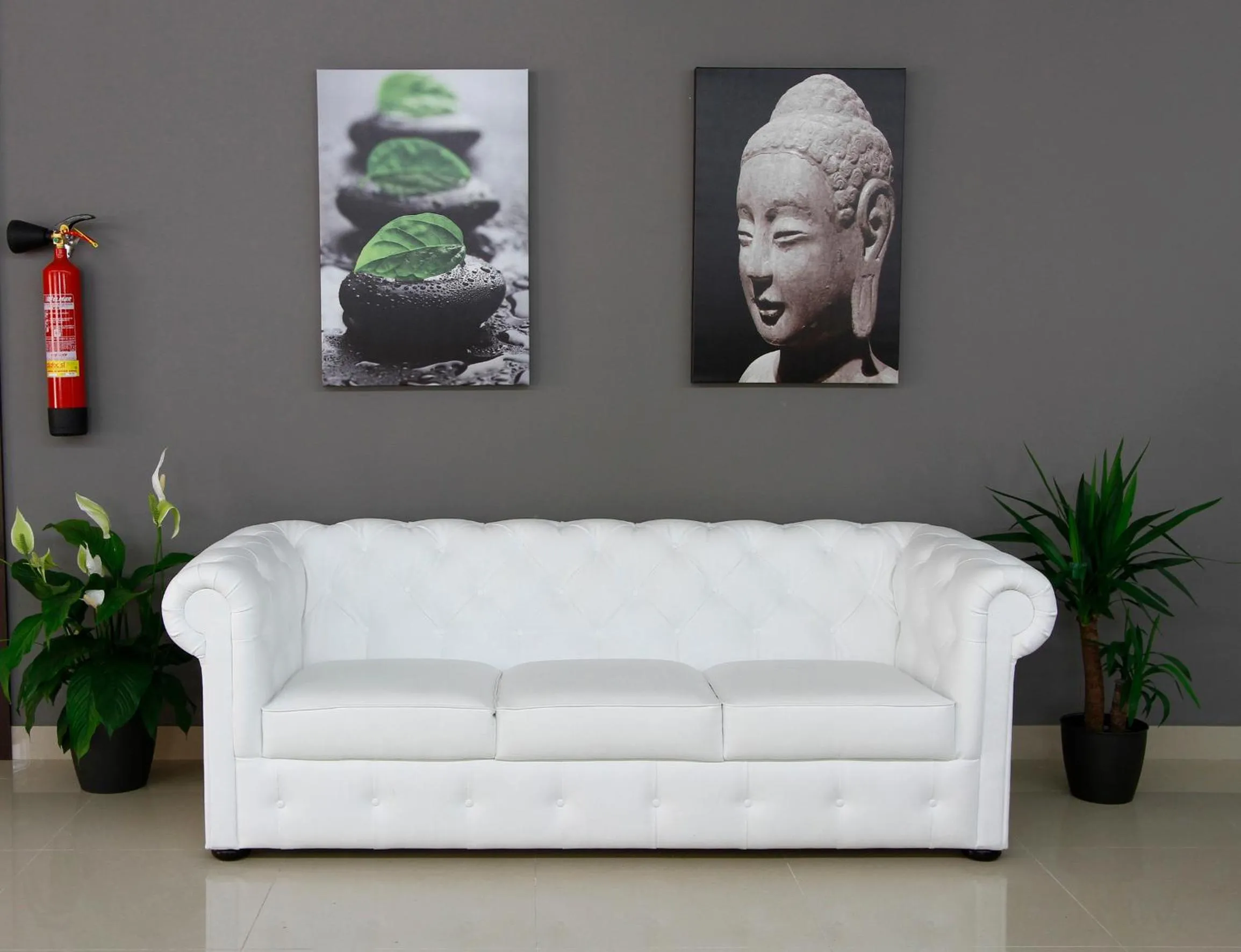 Lobby or reception in Summer Hotel