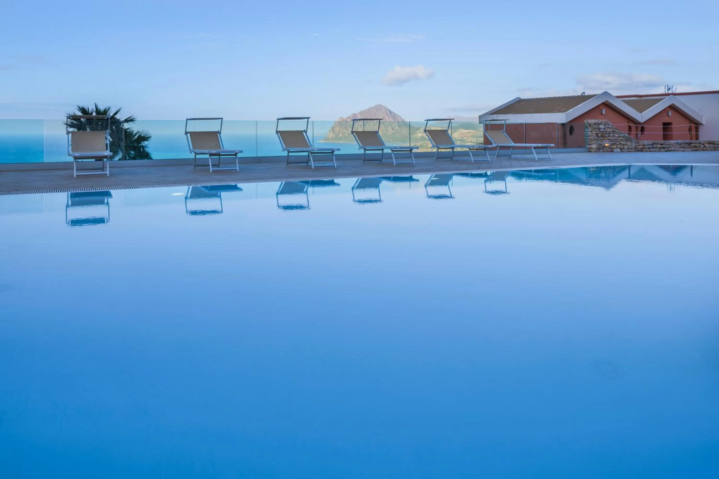Swimming pool in Hotel Parco Degli Aromi Resort & SPA